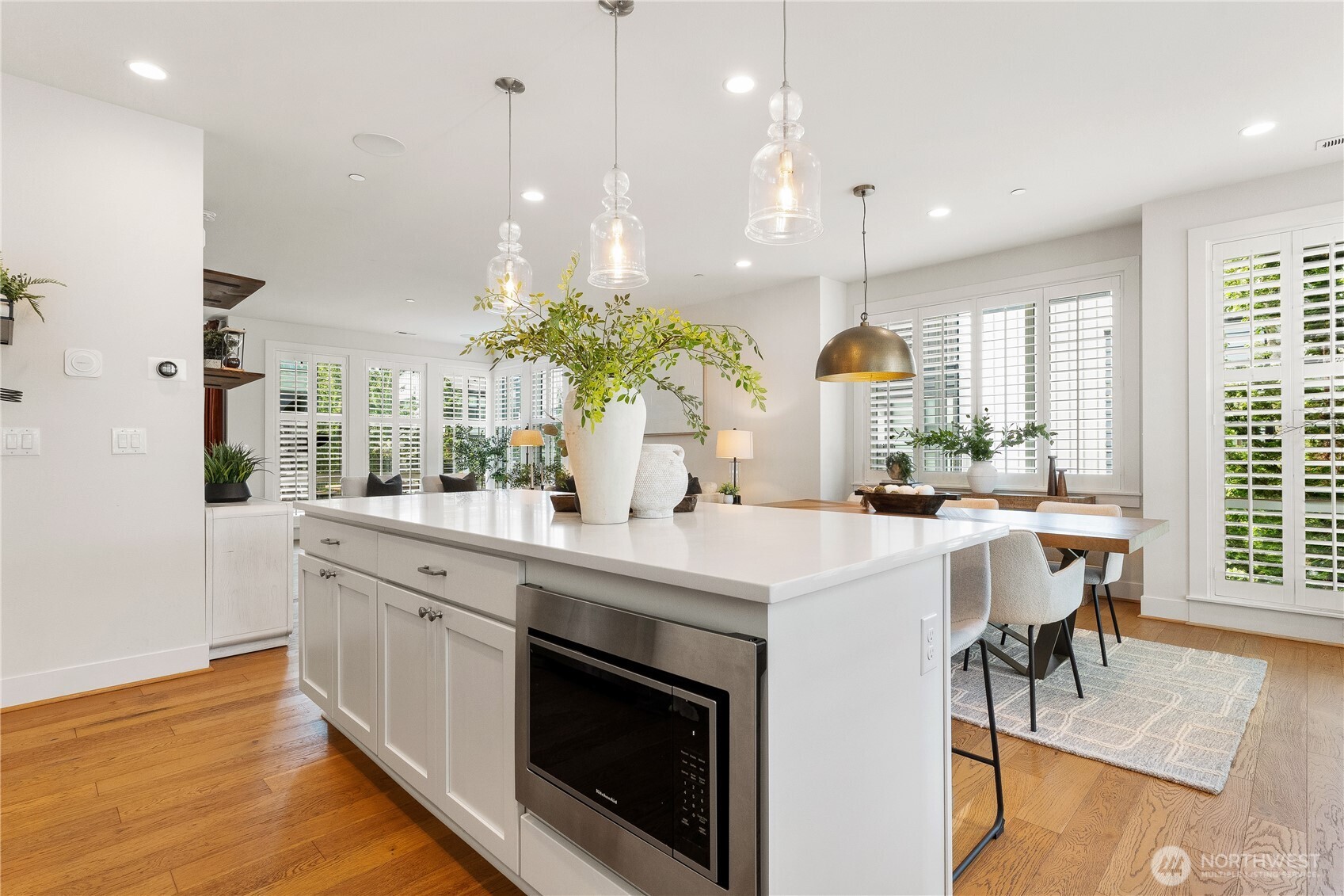 property viewer photo 15