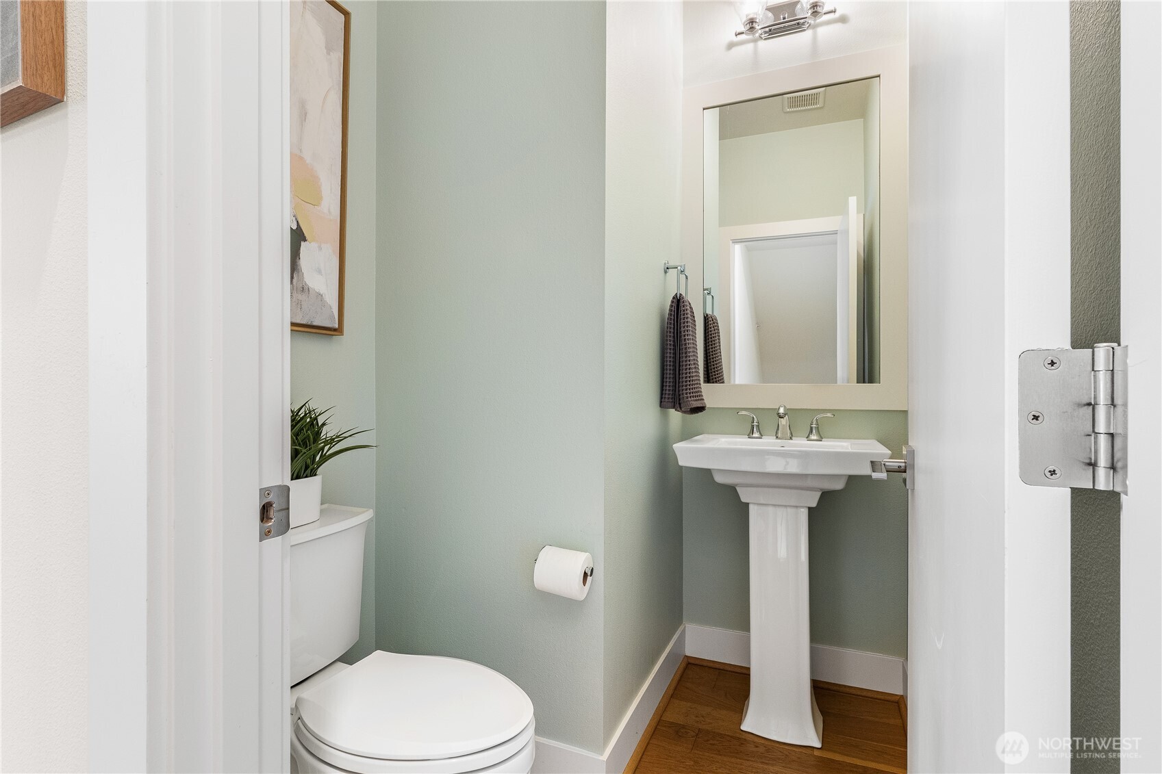 property viewer photo 17
