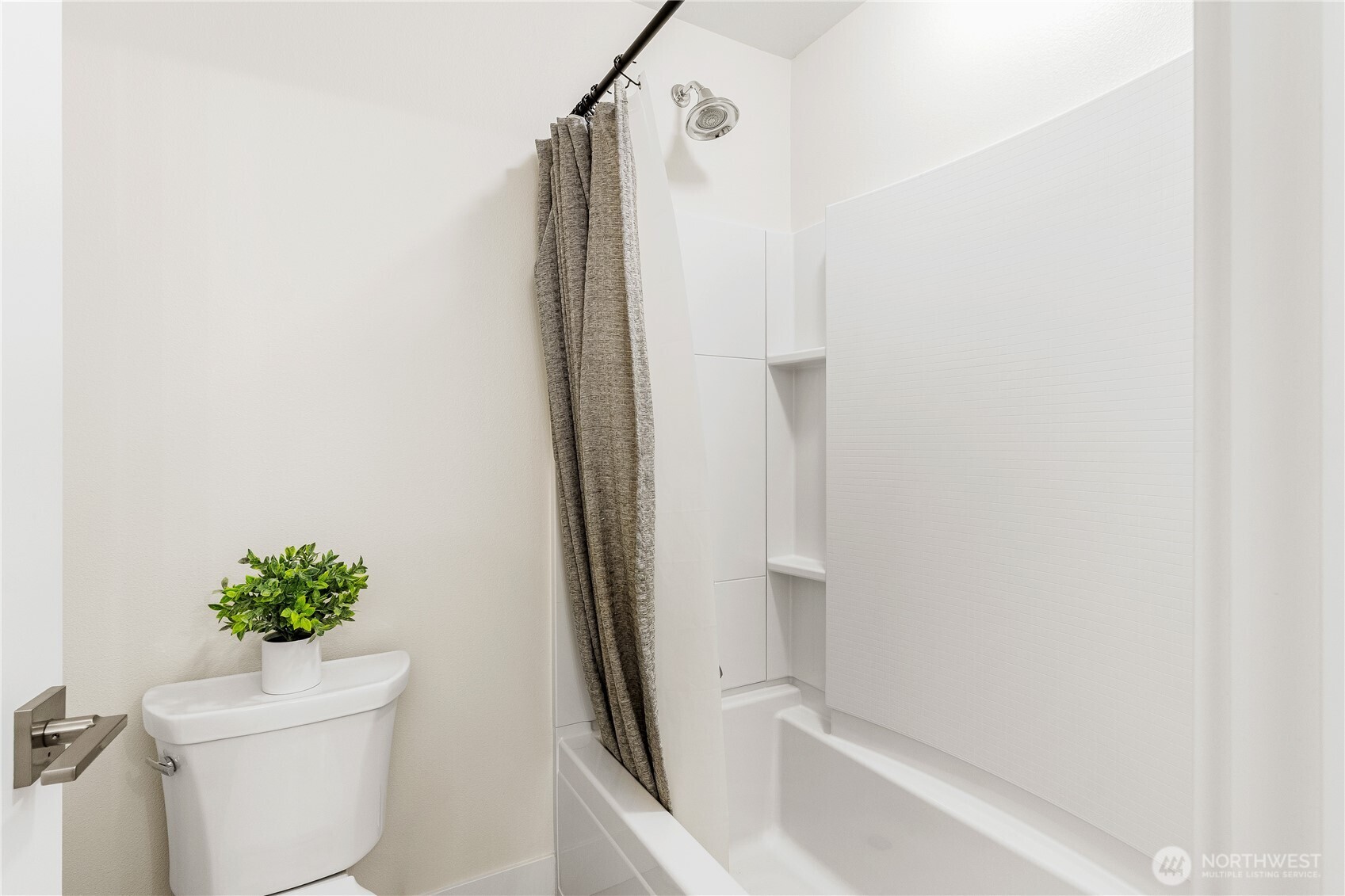 property viewer photo 20