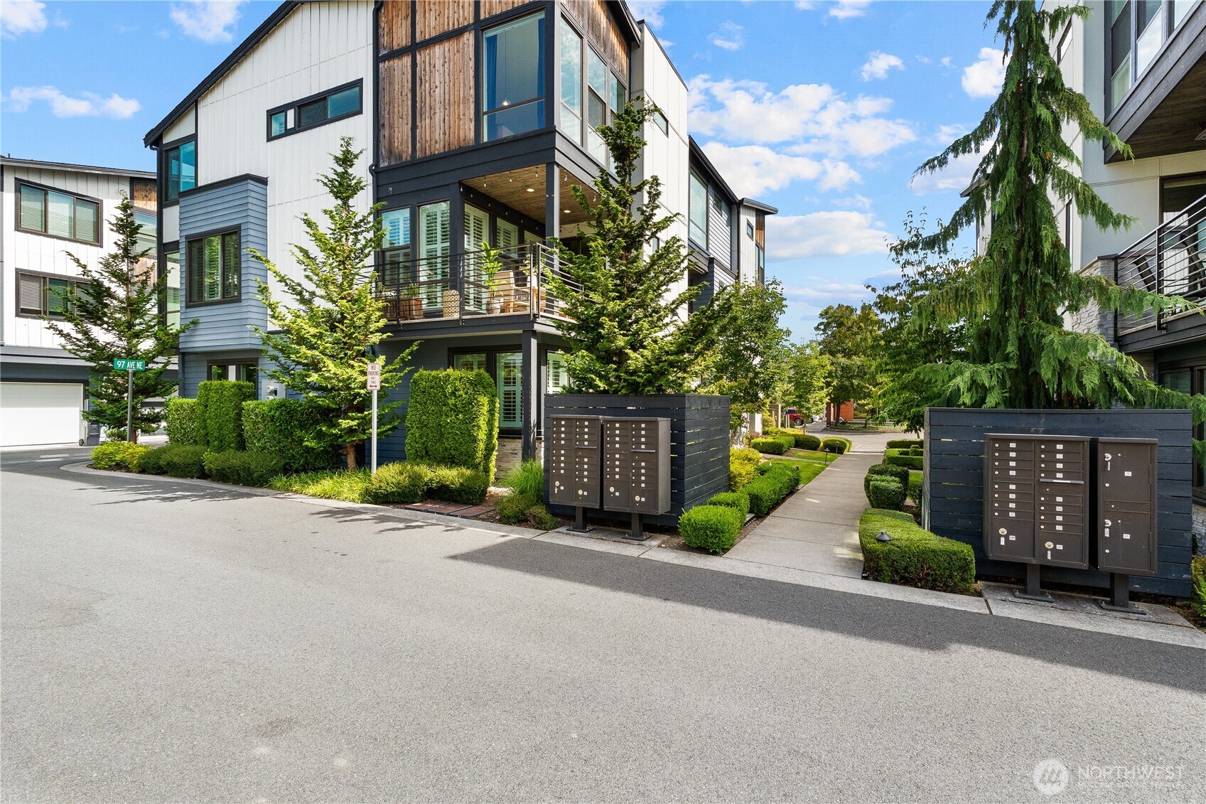 property viewer photo 30