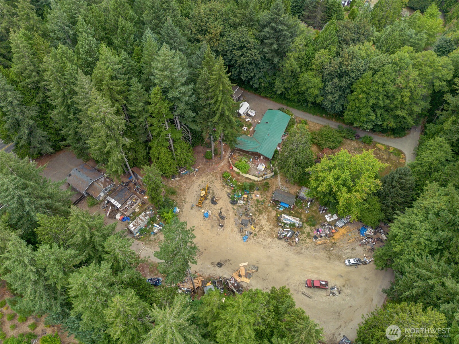 main property photo 11