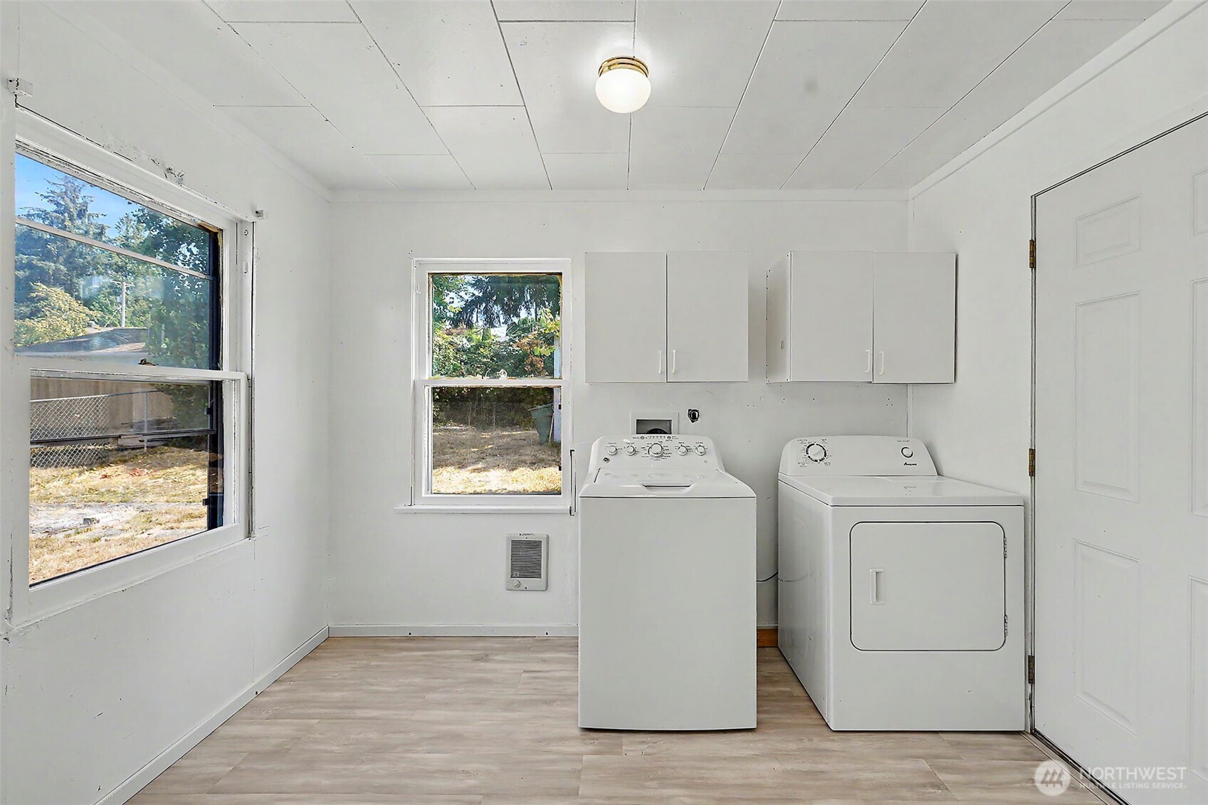 property viewer photo 15