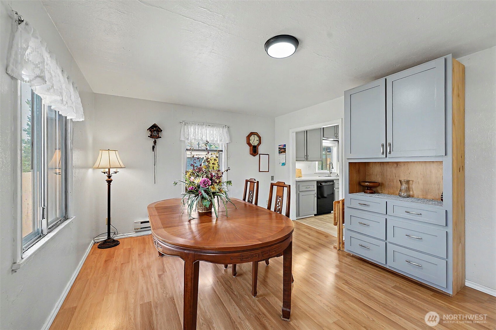 property viewer photo 6