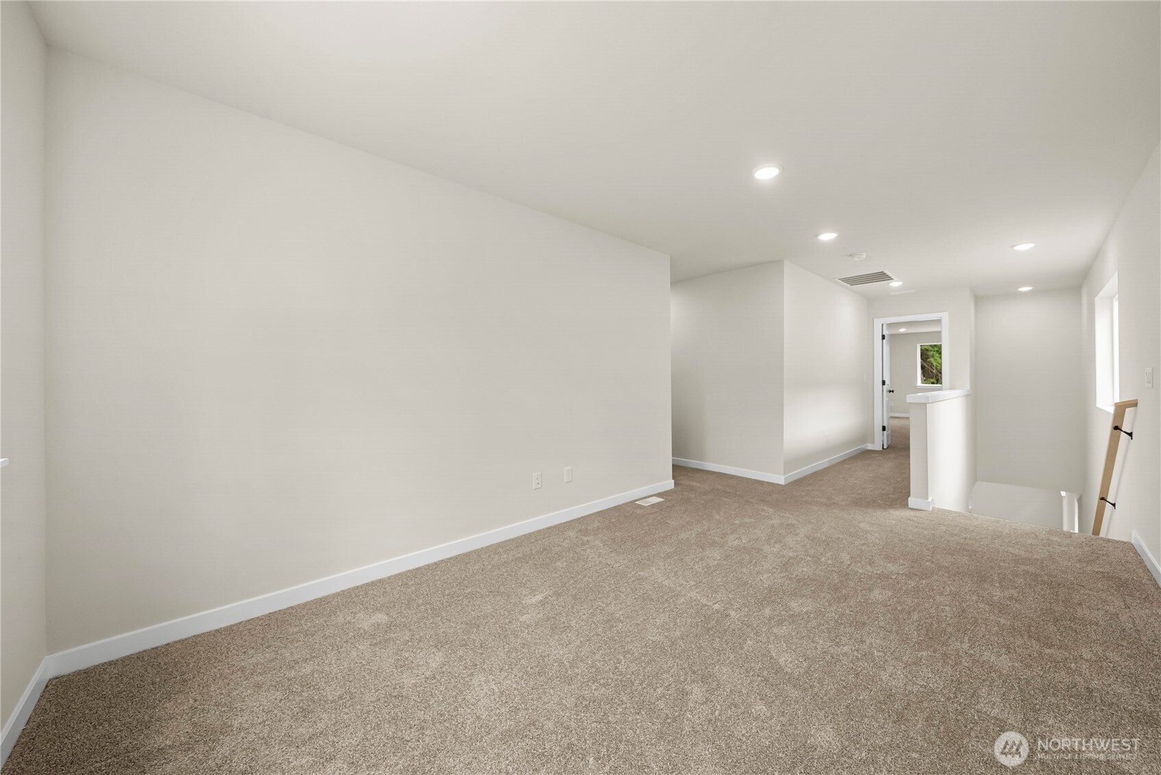 property viewer photo 15