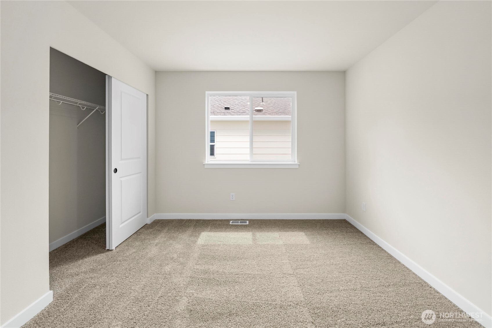 property viewer photo 24