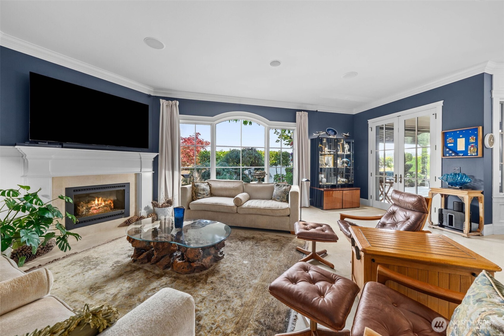 property viewer photo 11