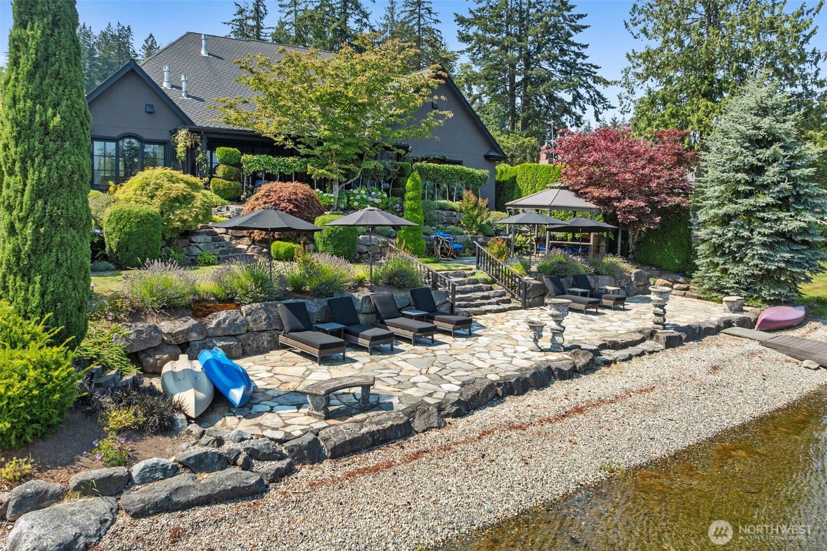property viewer photo 22