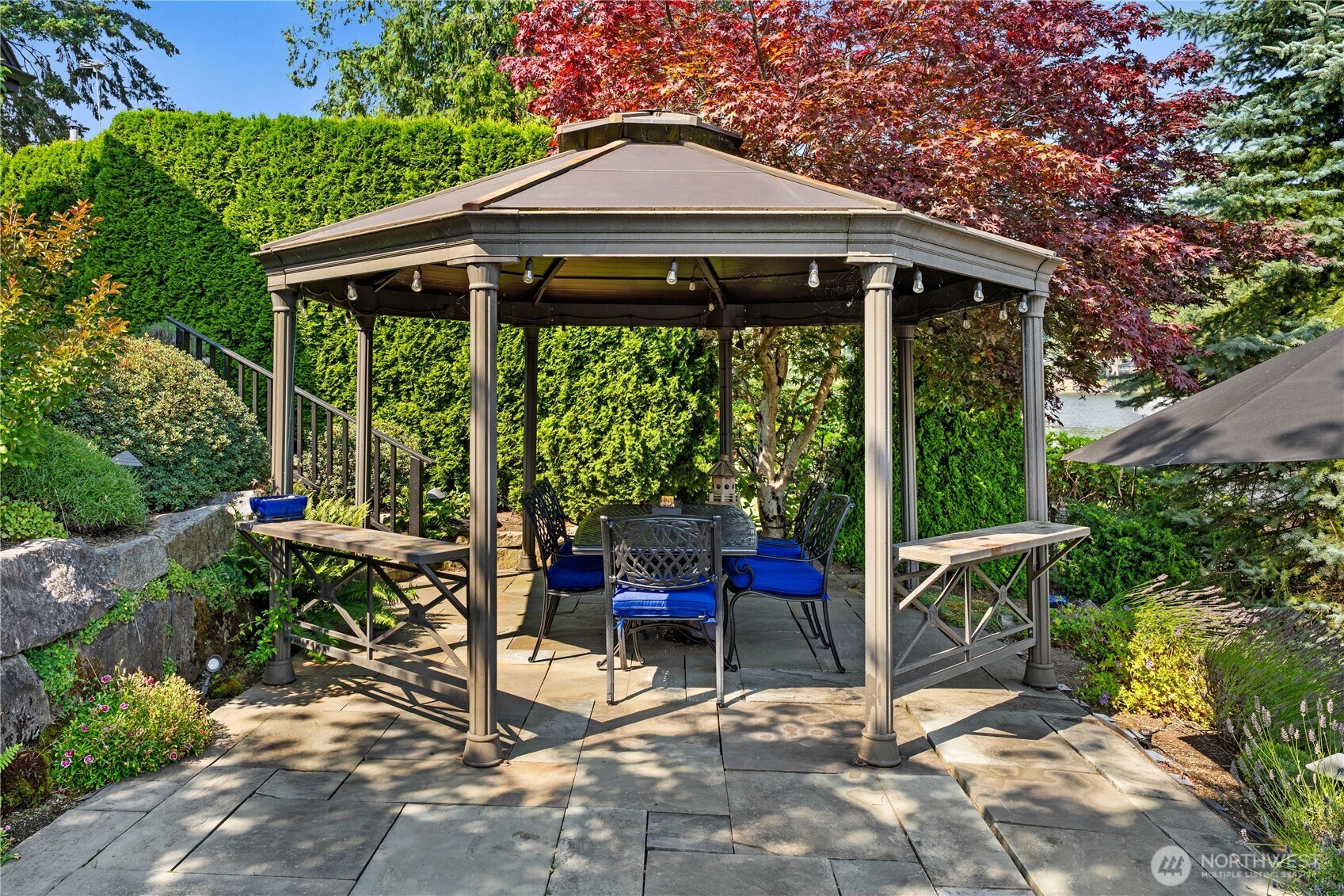 property viewer photo 24