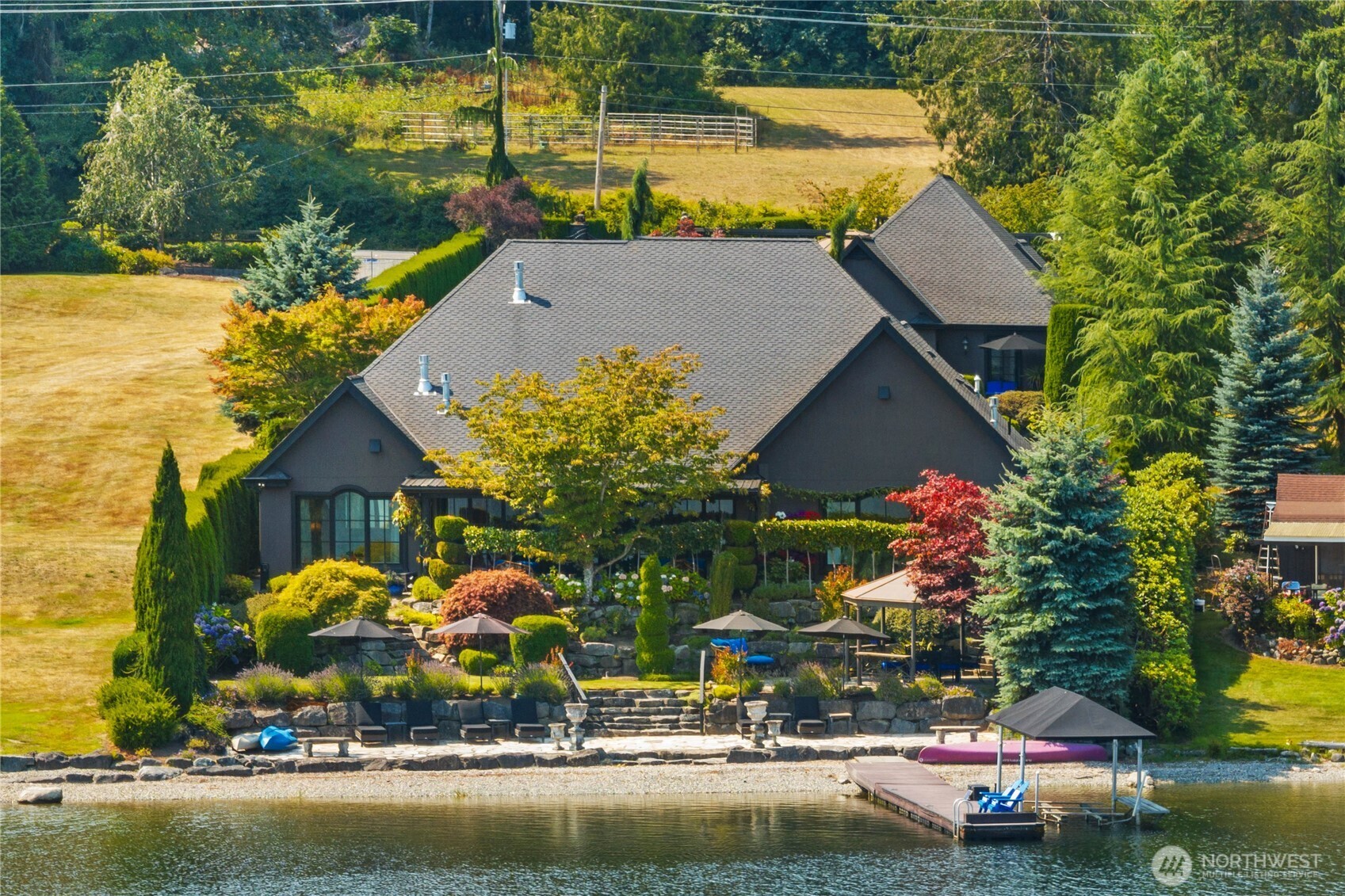 property viewer photo 37