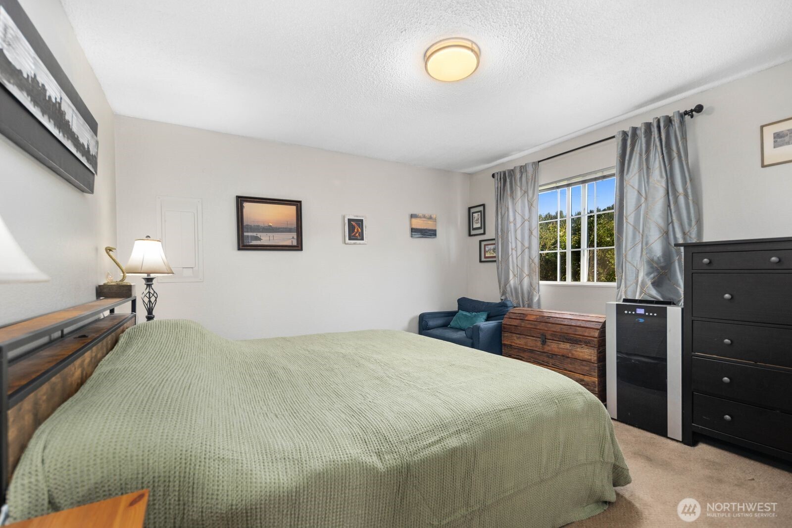 property viewer photo 13