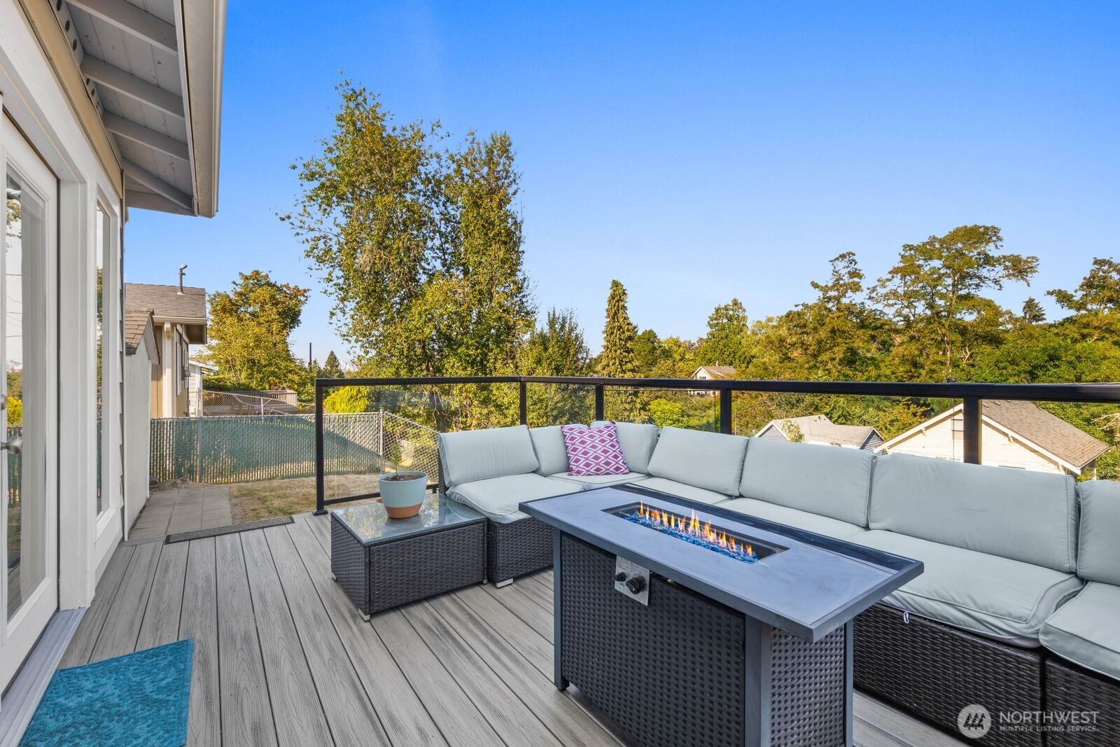 property viewer photo 21