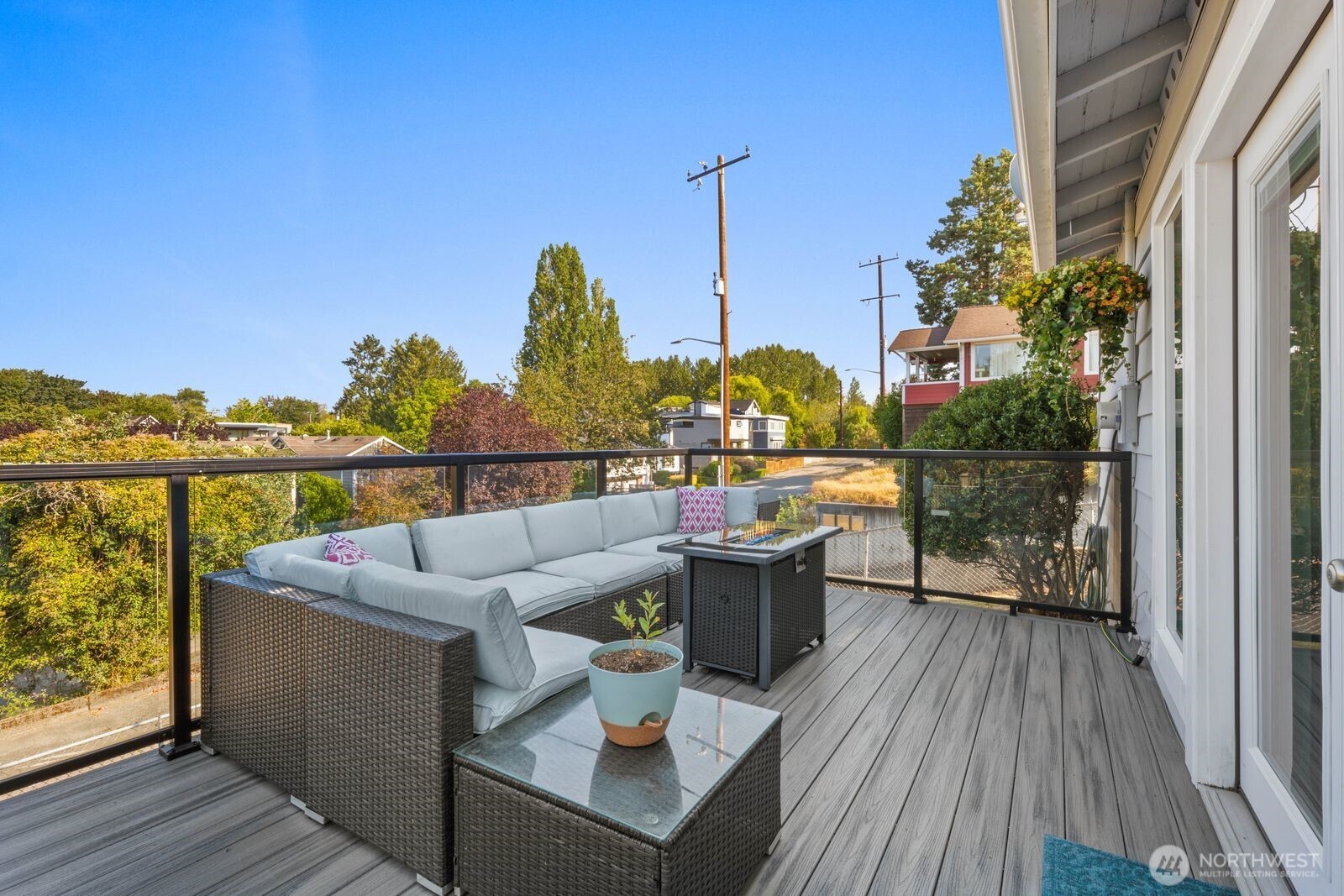 property viewer photo 22