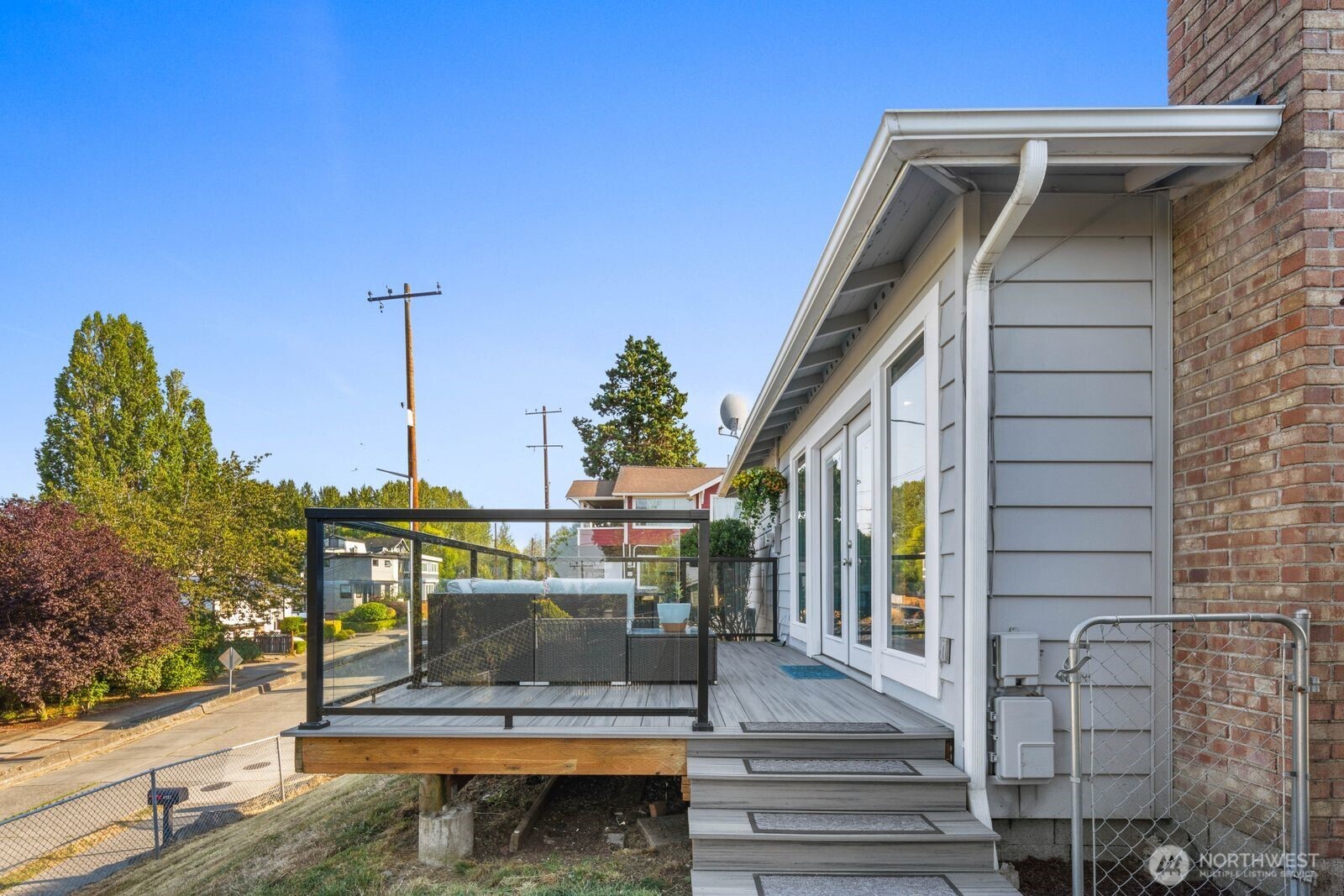 property viewer photo 23