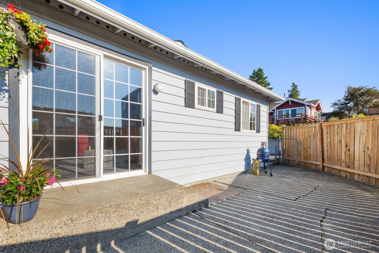 property viewer photo 27
