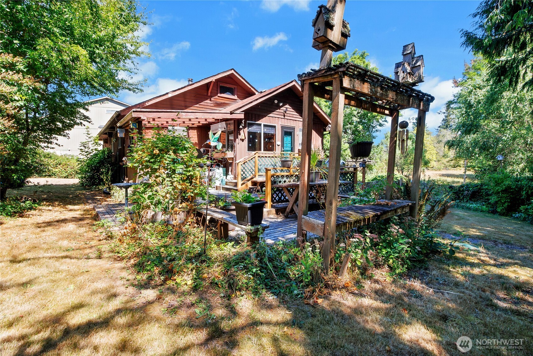 main property photo 7