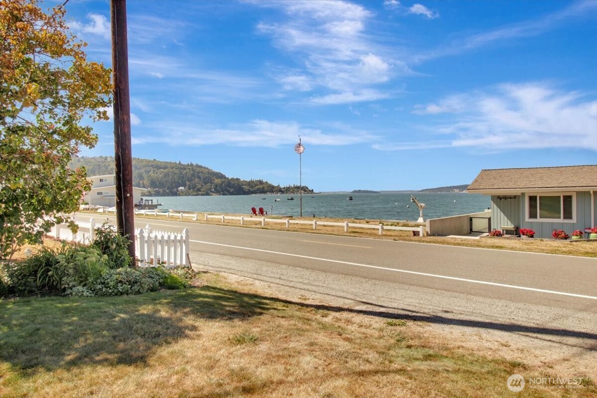 property viewer photo 1