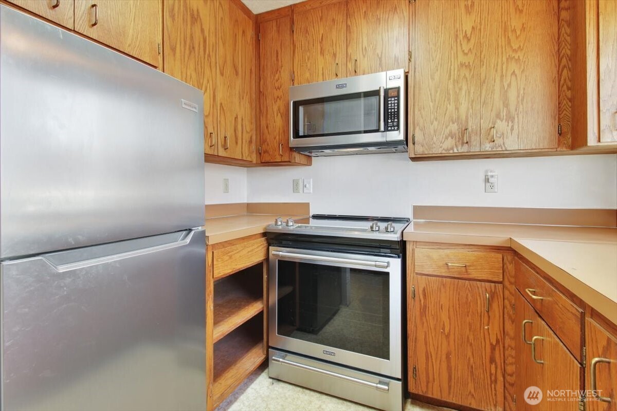 property viewer photo 16
