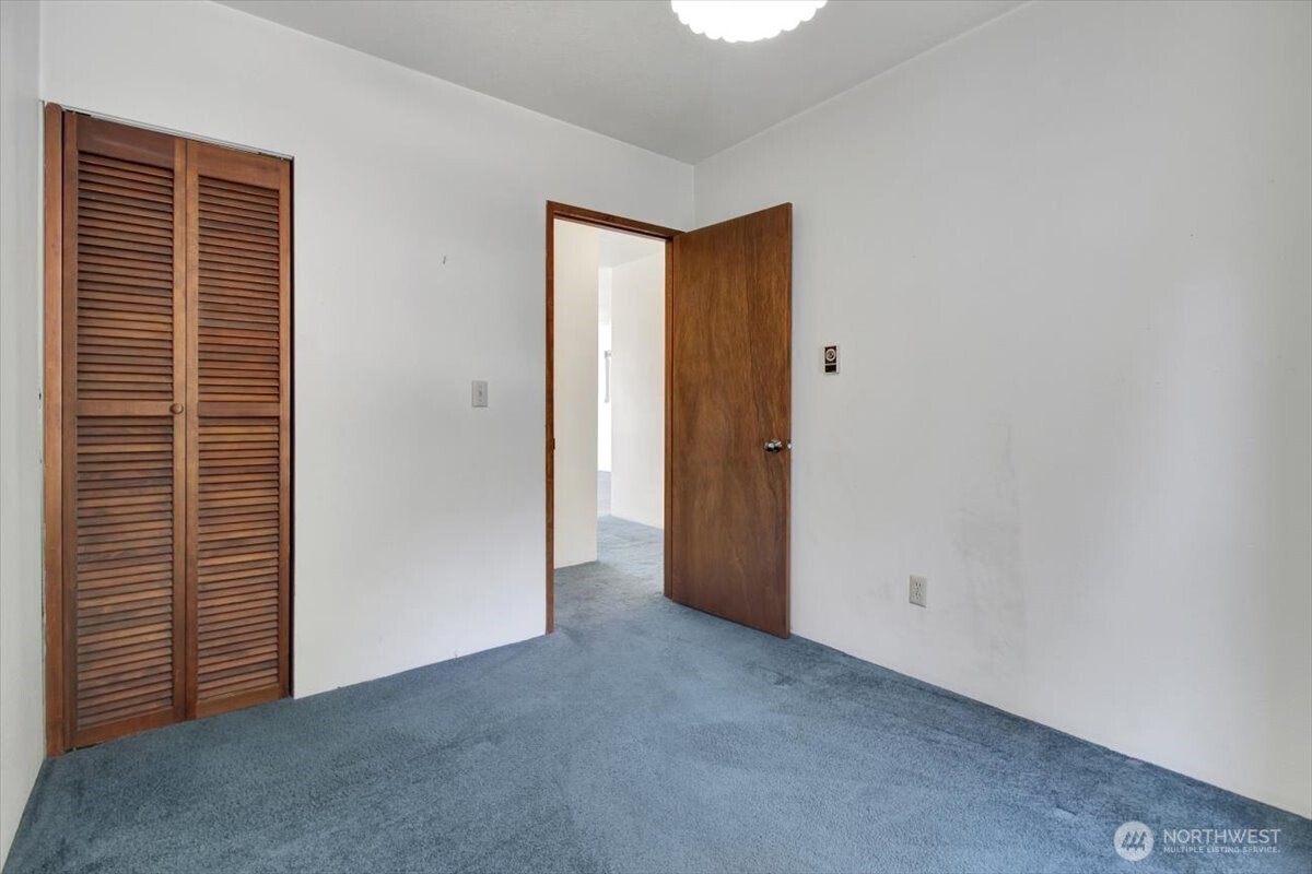 property viewer photo 24