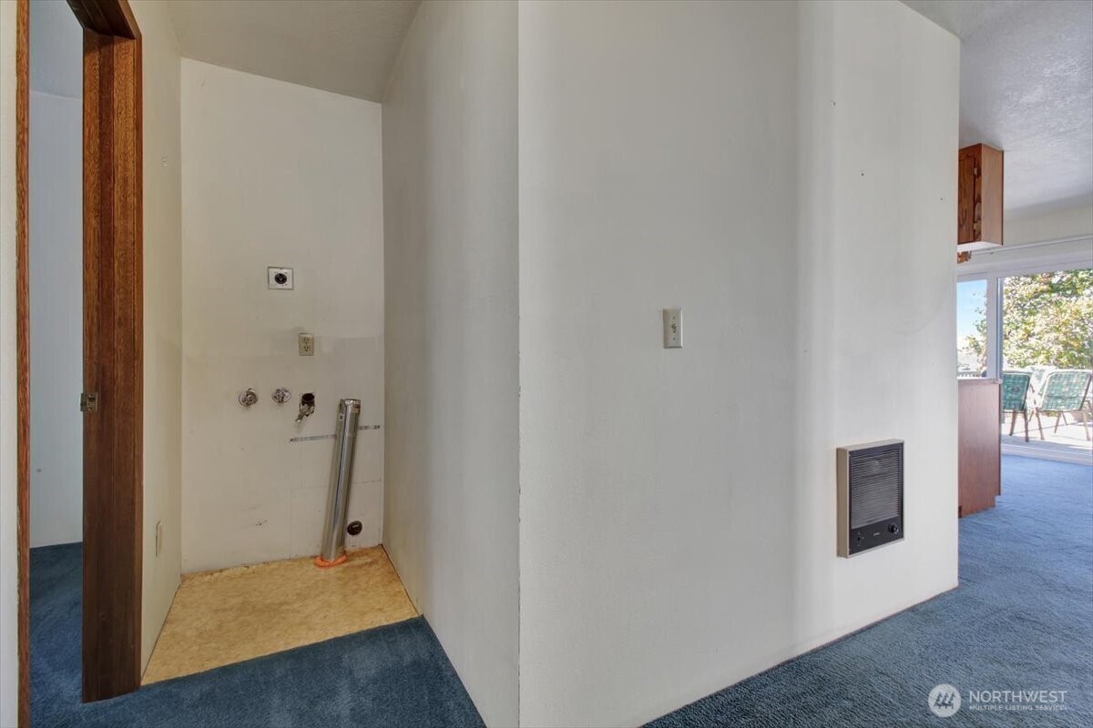 property viewer photo 25