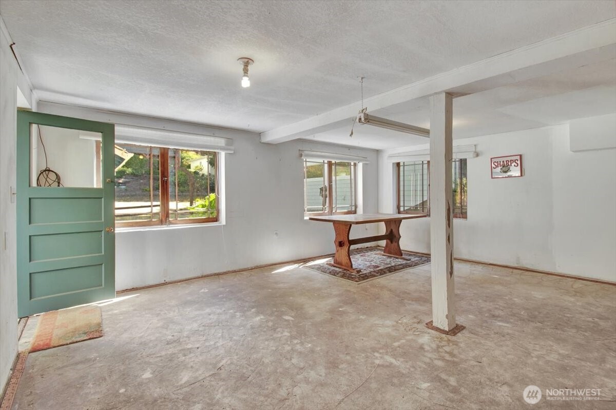 property viewer photo 29