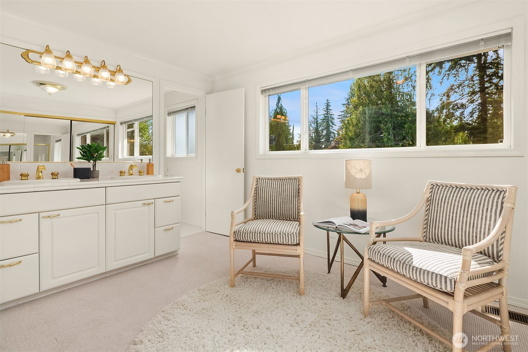 property viewer photo 19