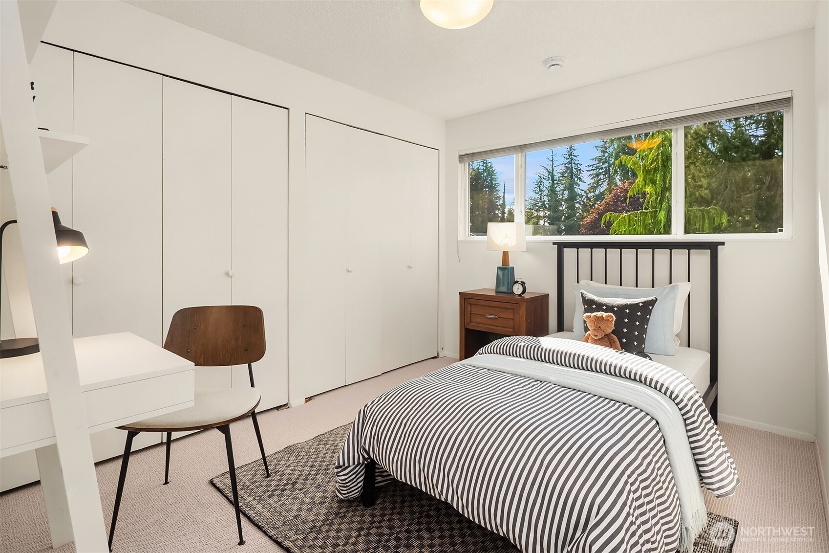 property viewer photo 22