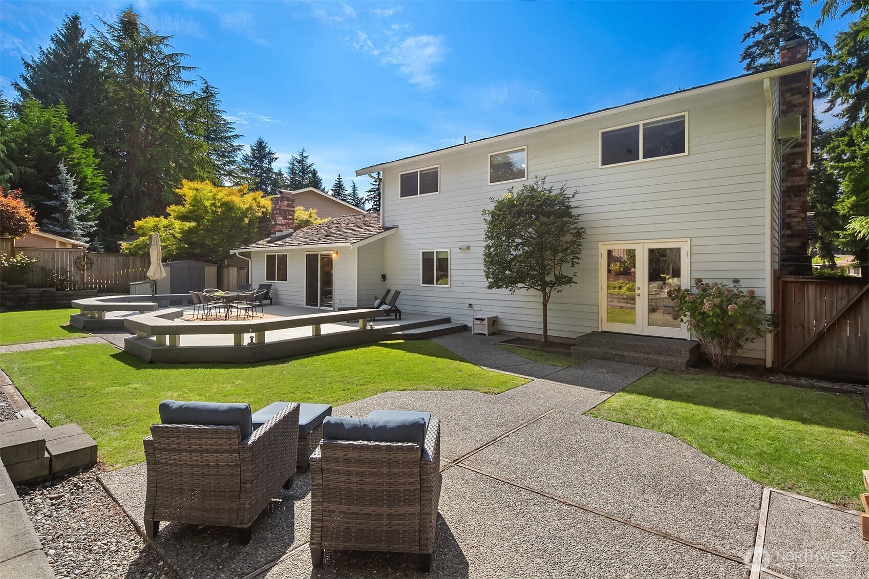 property viewer photo 26