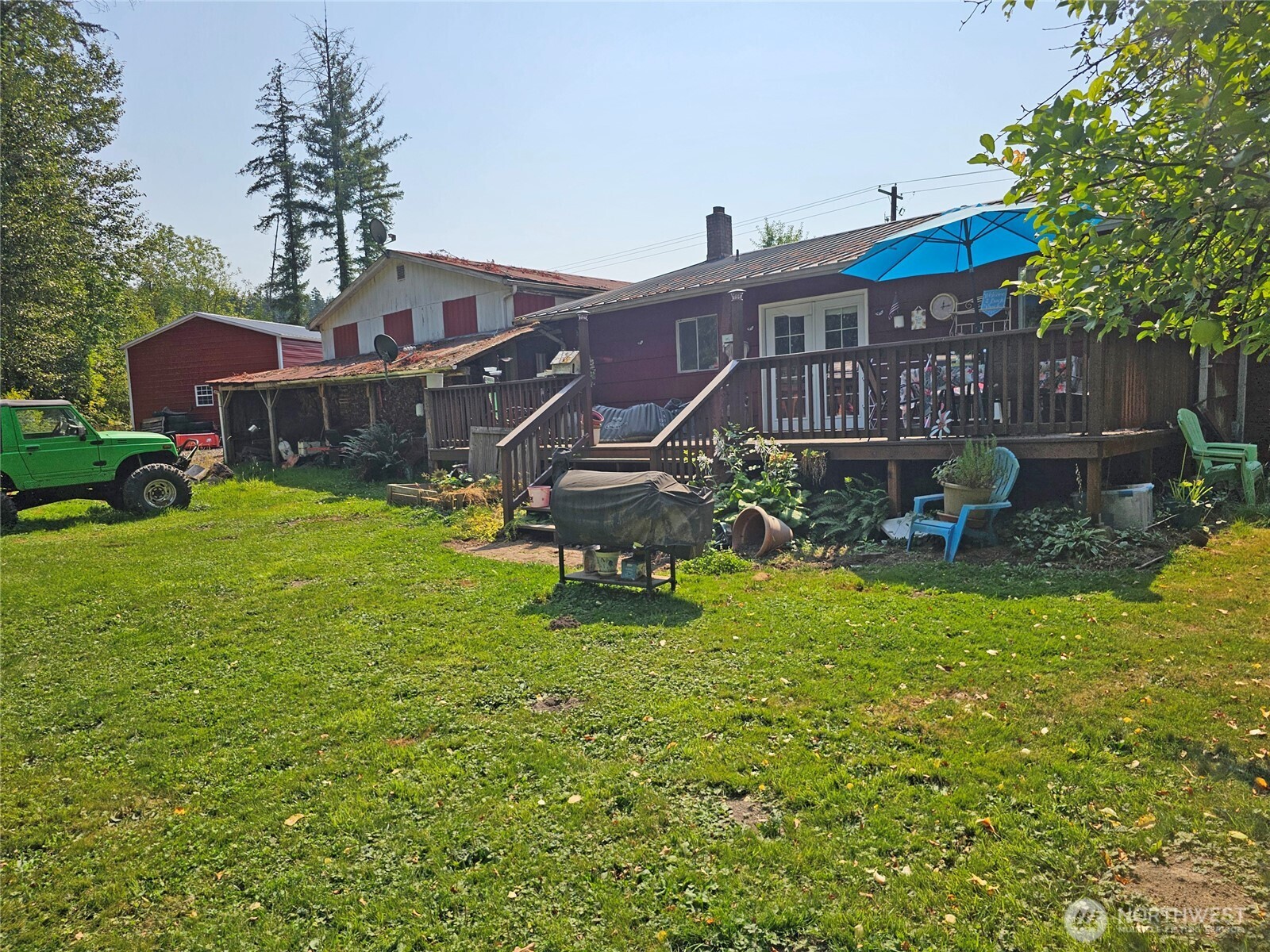 main property photo 13