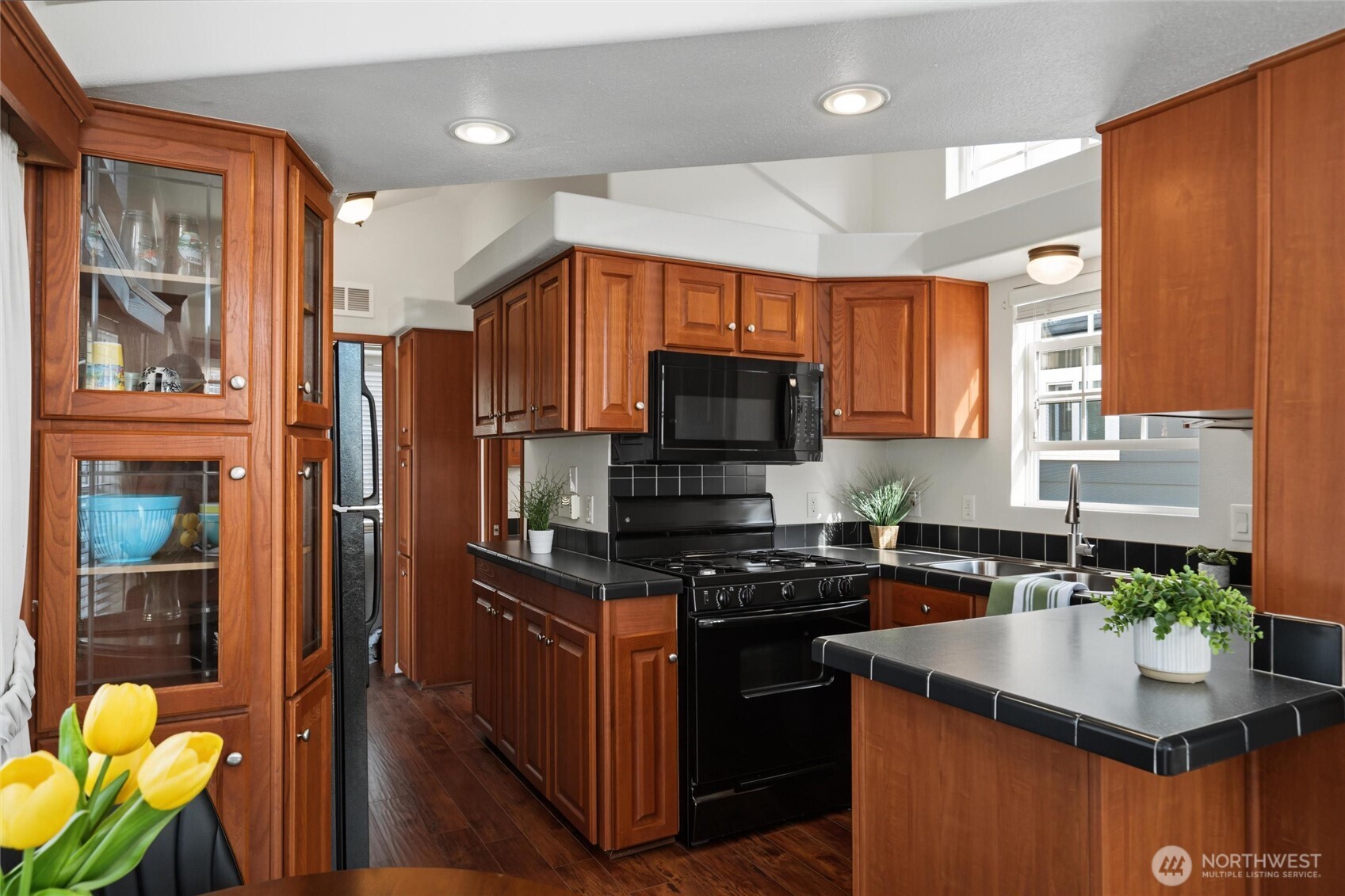 property viewer photo 13