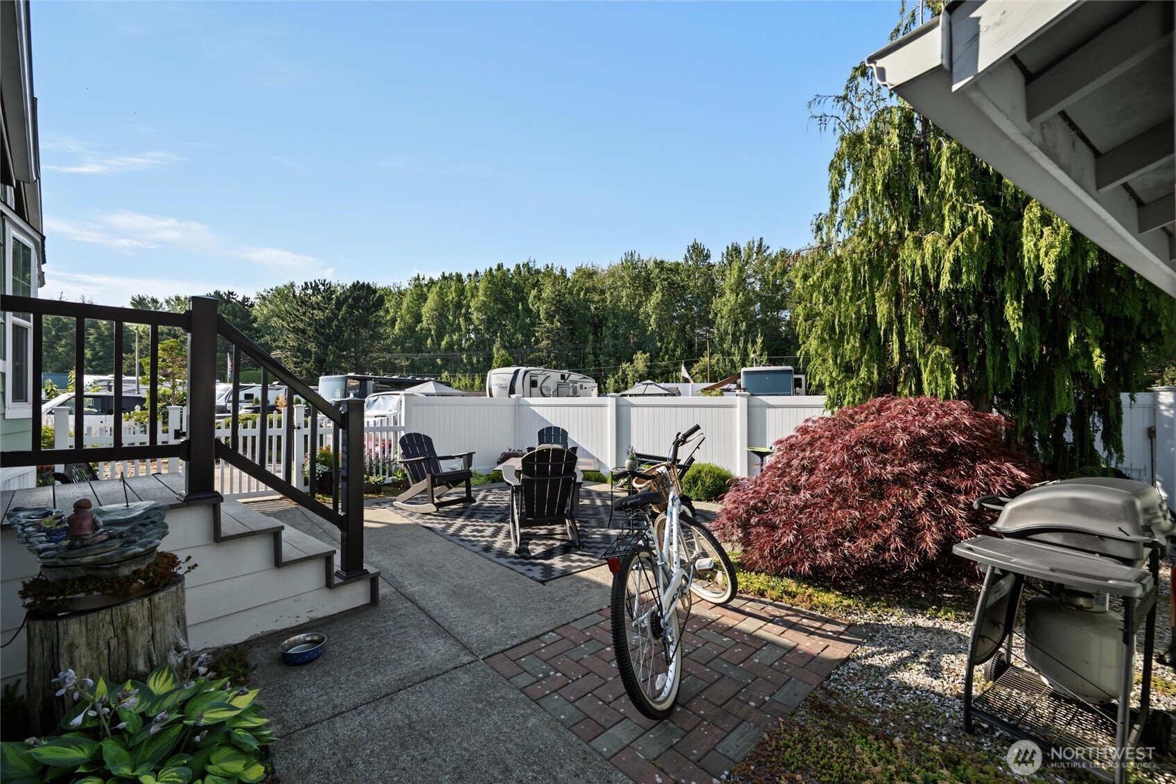 property viewer photo 24