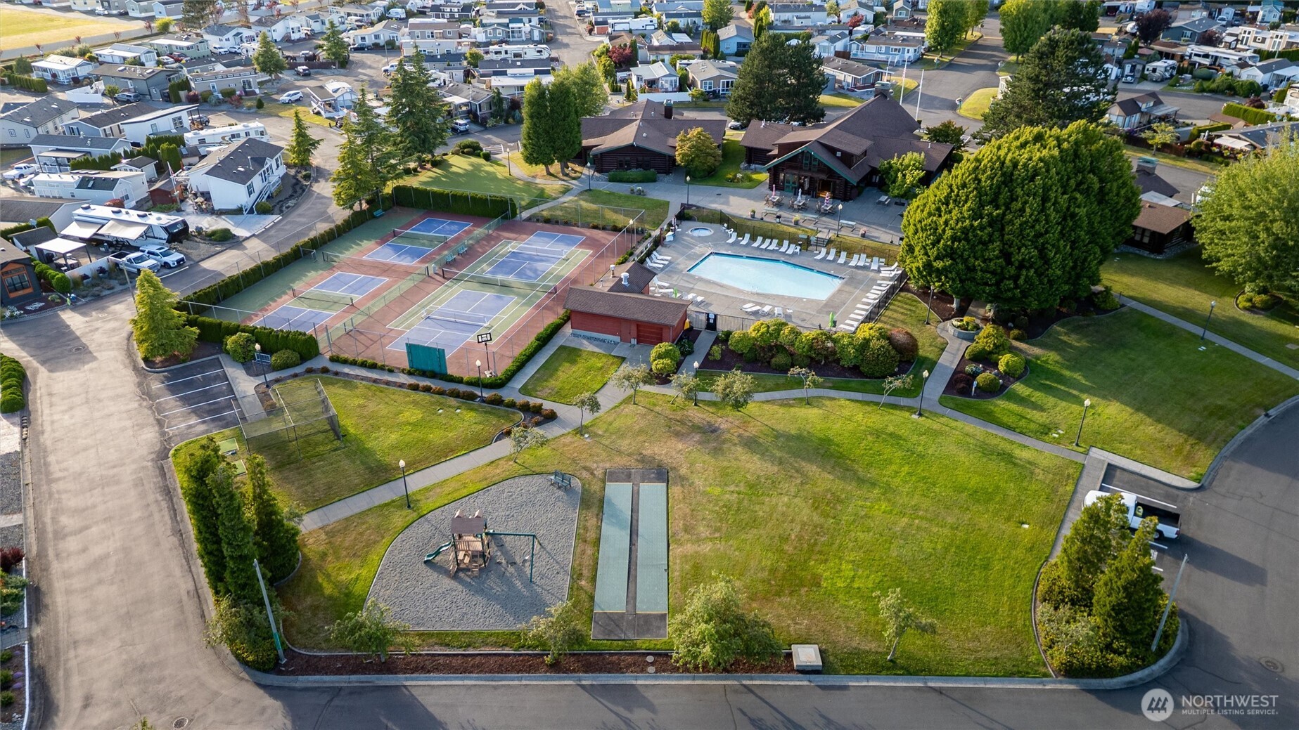 property viewer photo 26