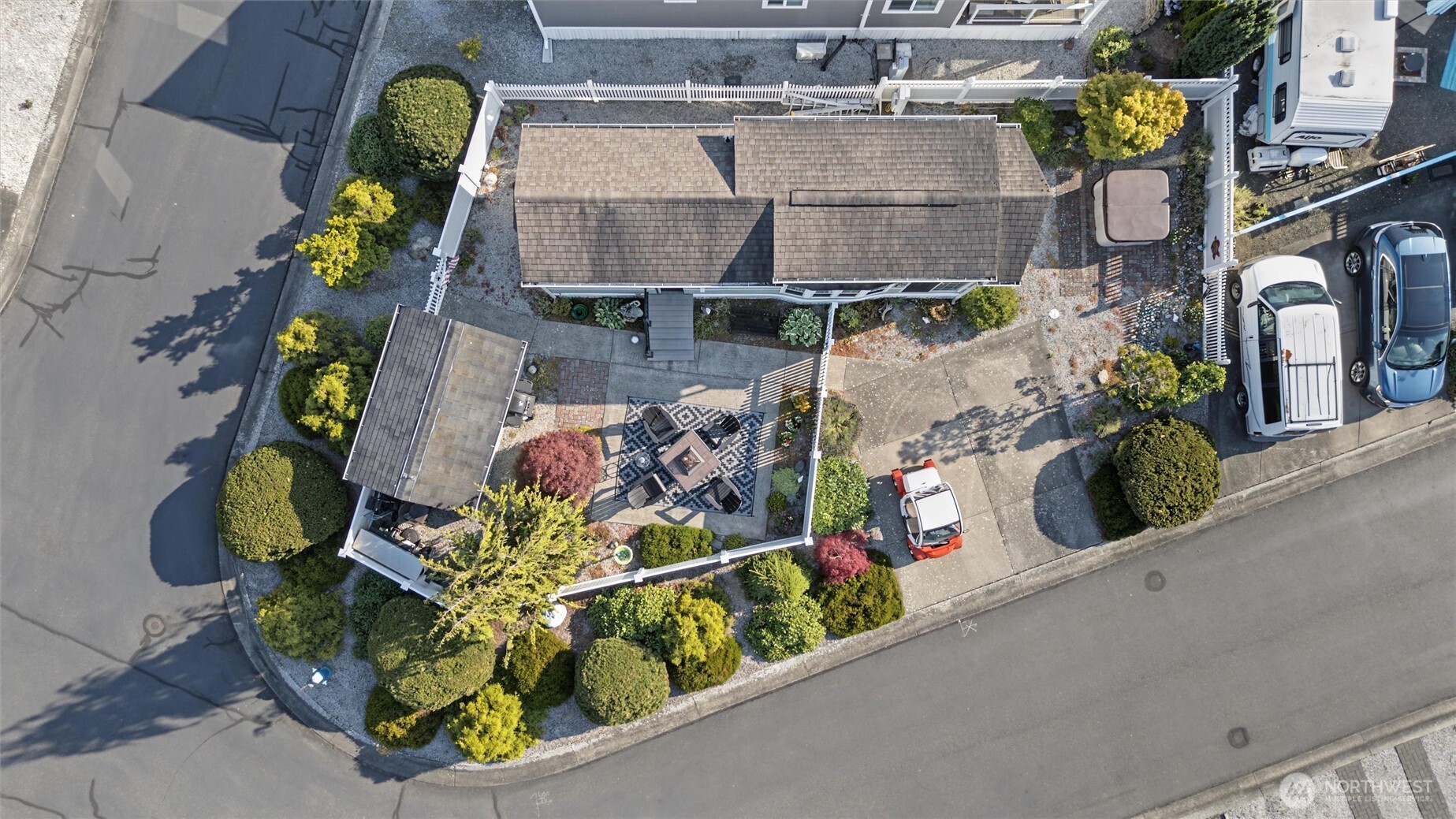 property viewer photo 3