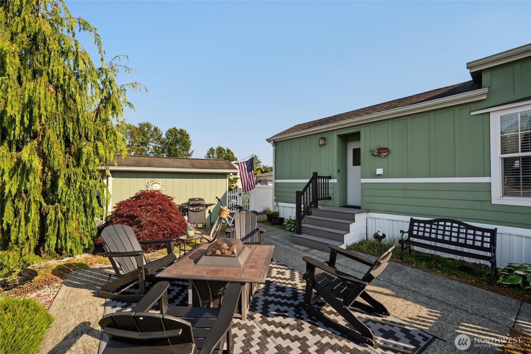 property viewer photo 6