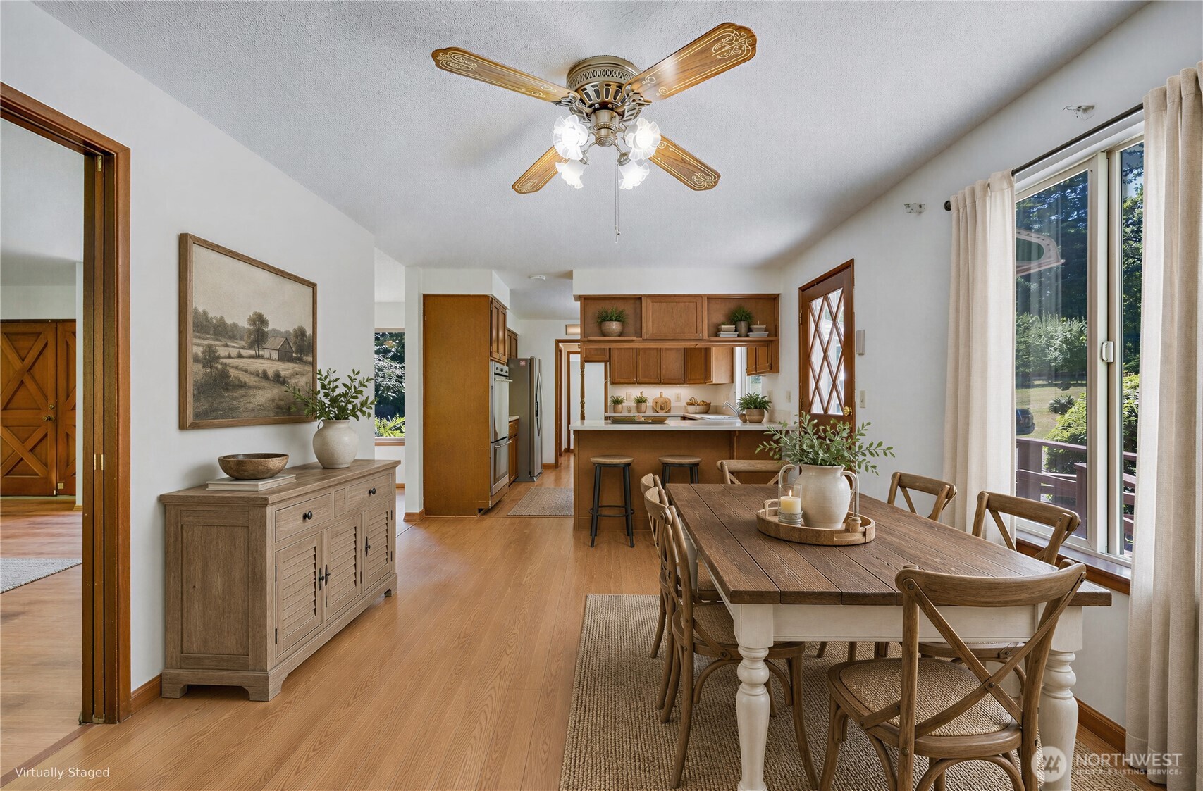 property viewer photo 18