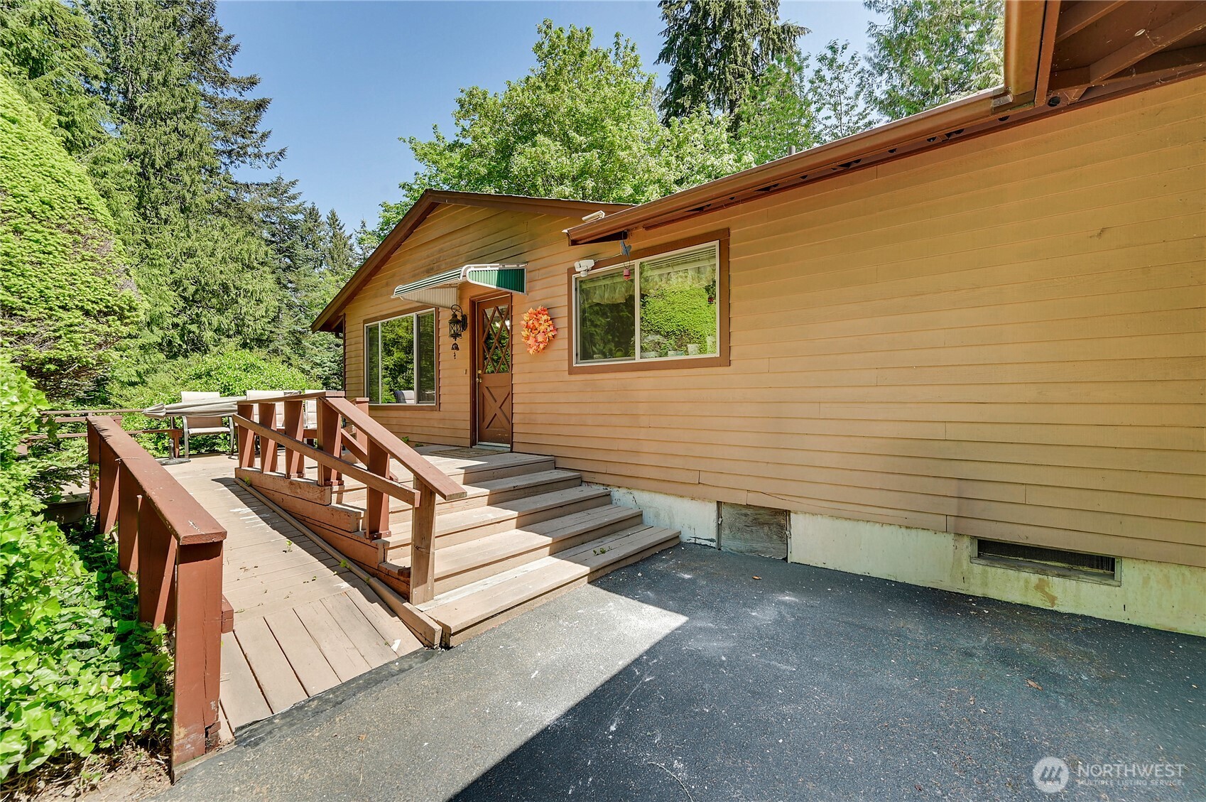 property viewer photo 5