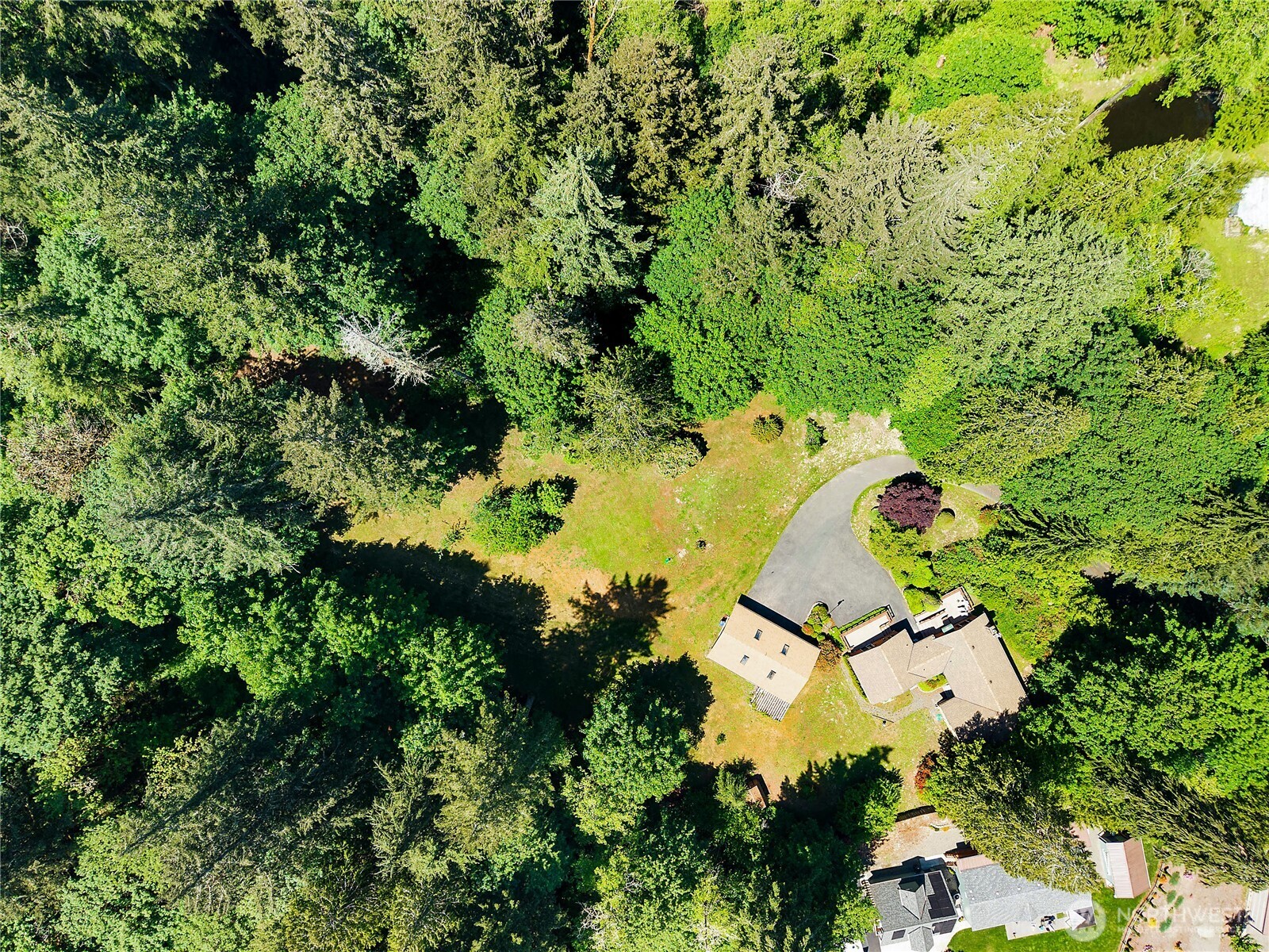 property viewer photo 9