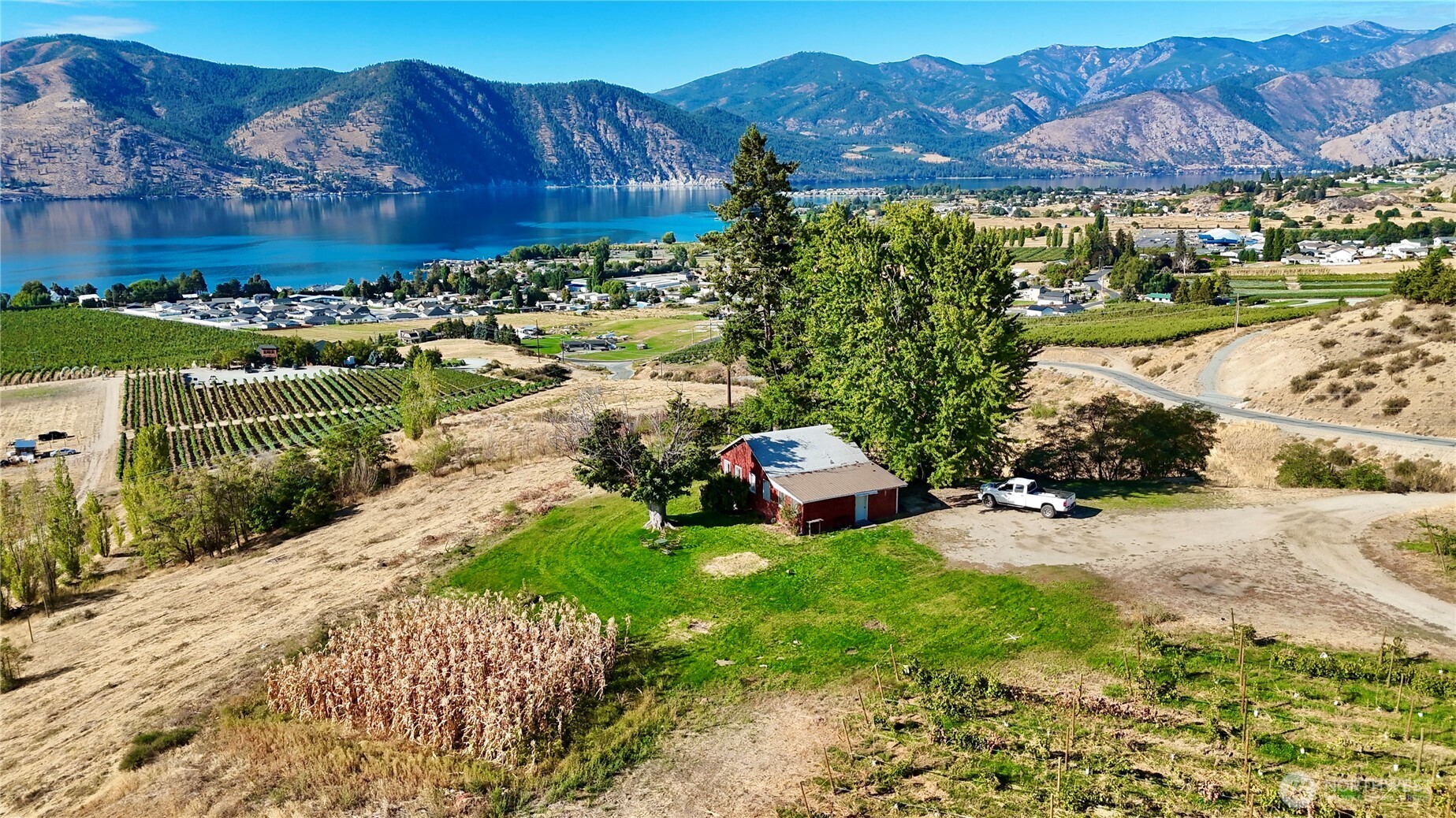 main property photo 9