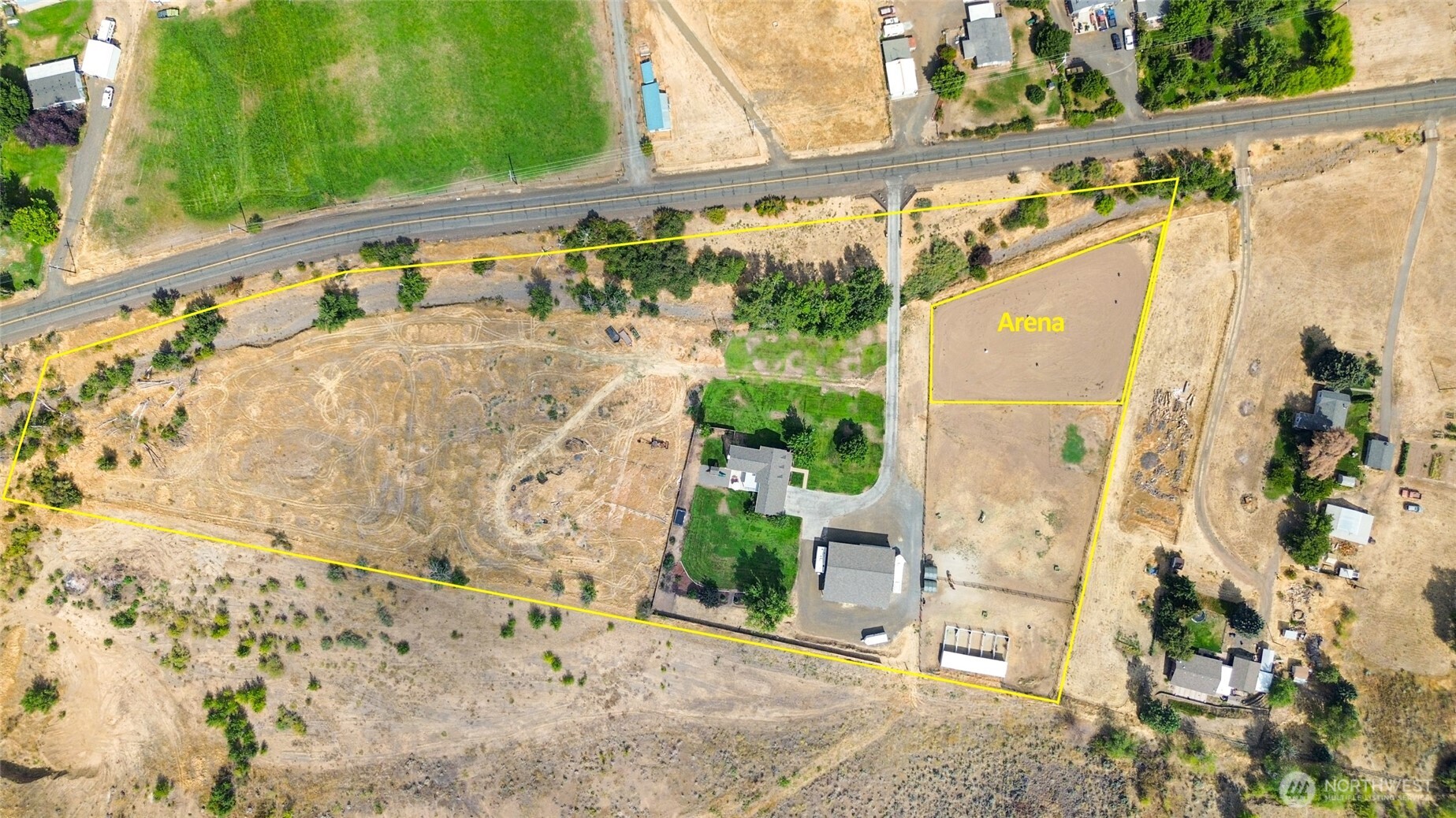 main property photo 36