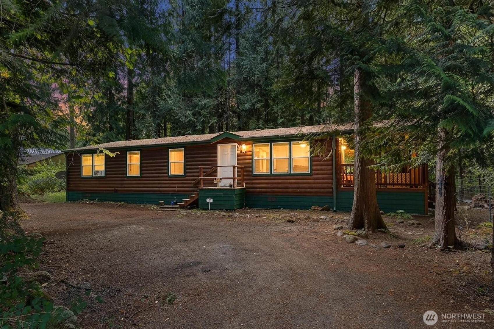 main property photo 0