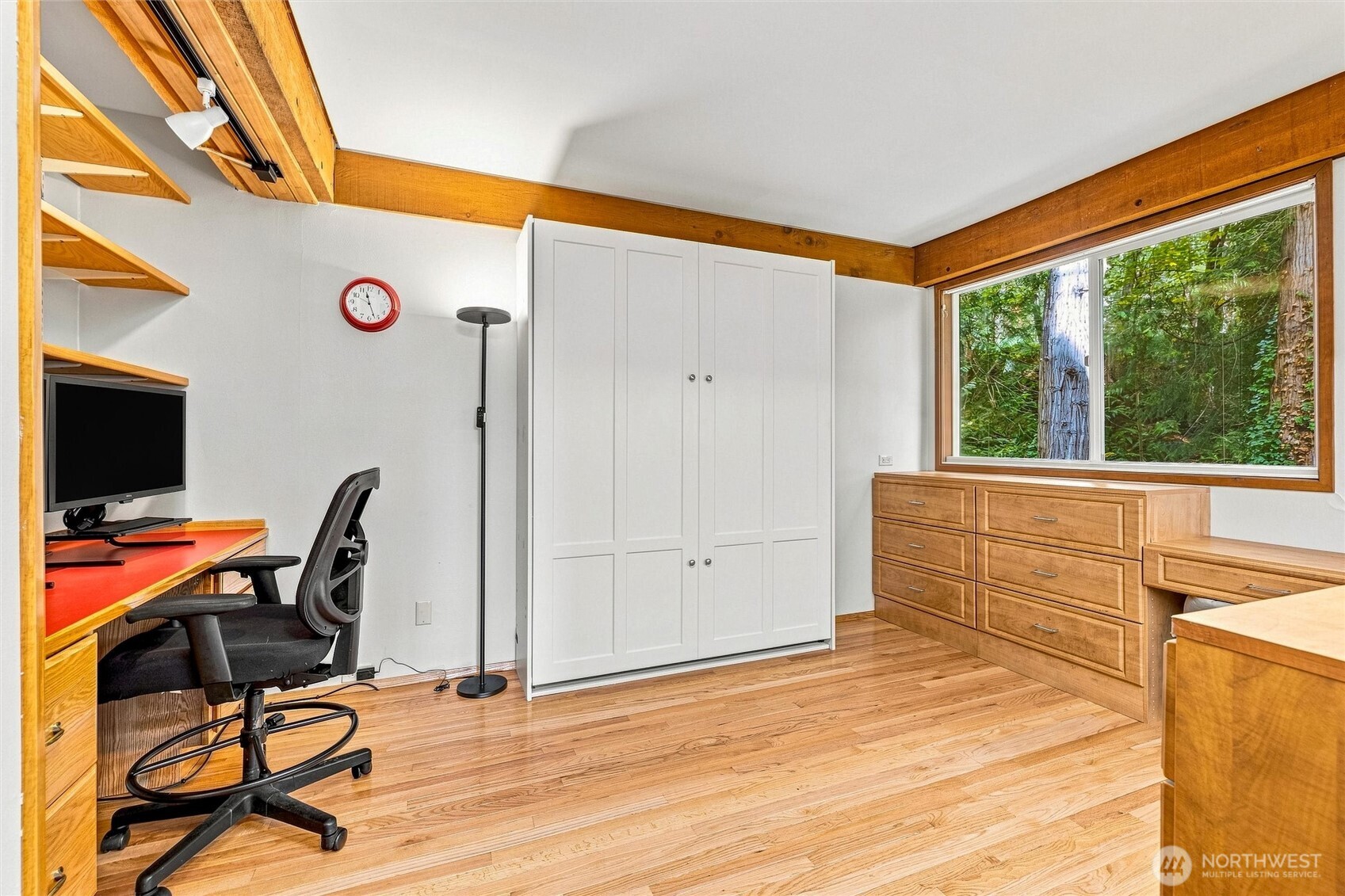 property viewer photo 21