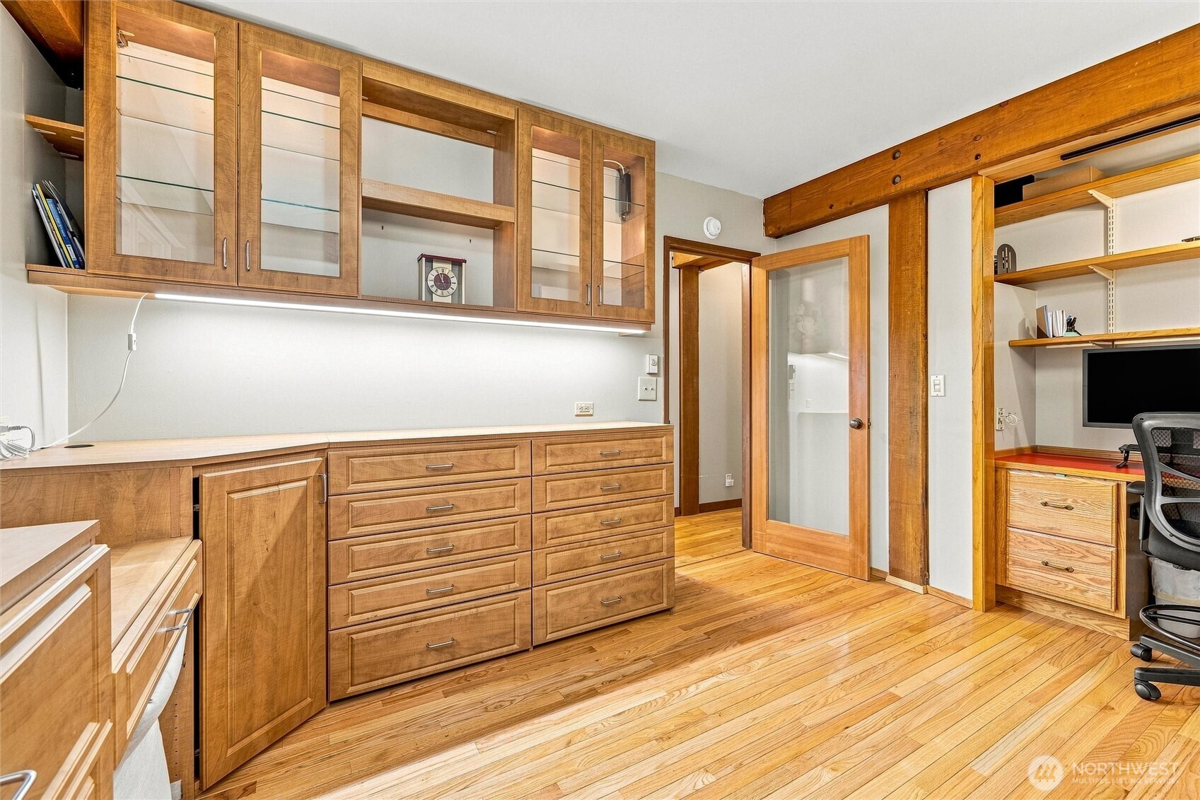 property viewer photo 22