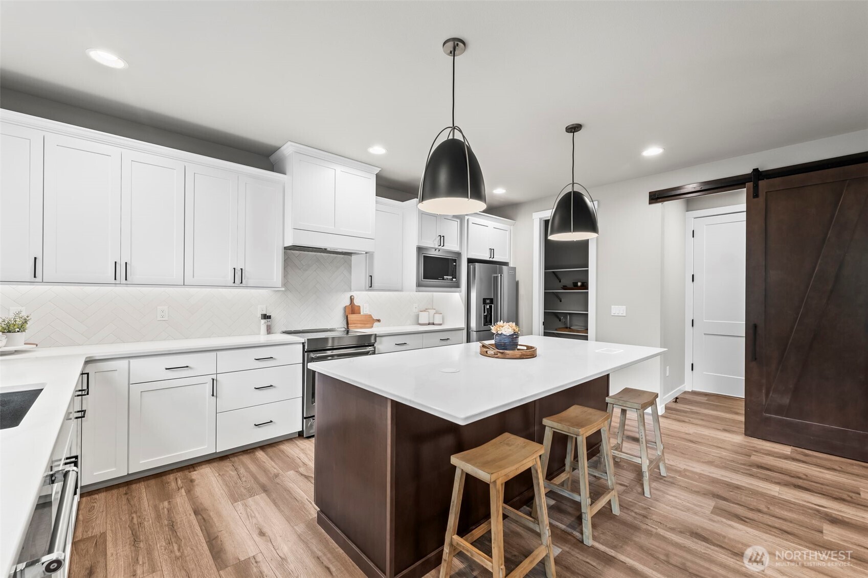 property viewer photo 13