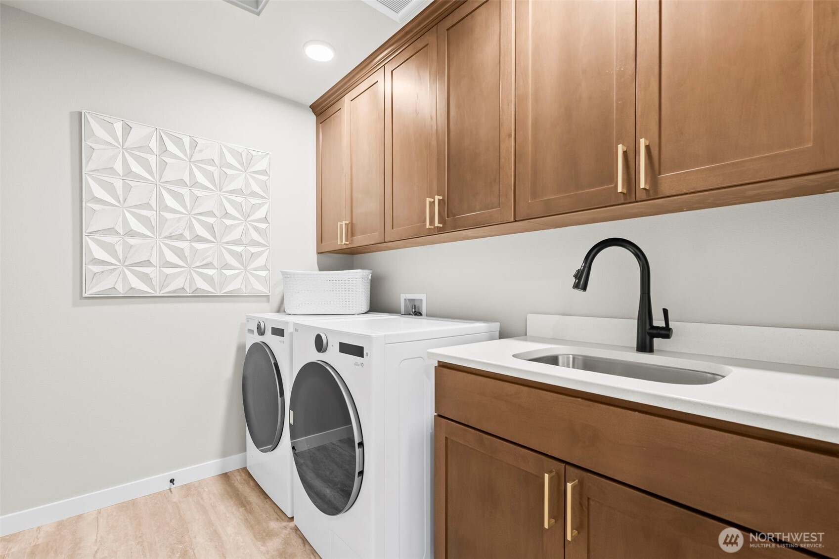 property viewer photo 28