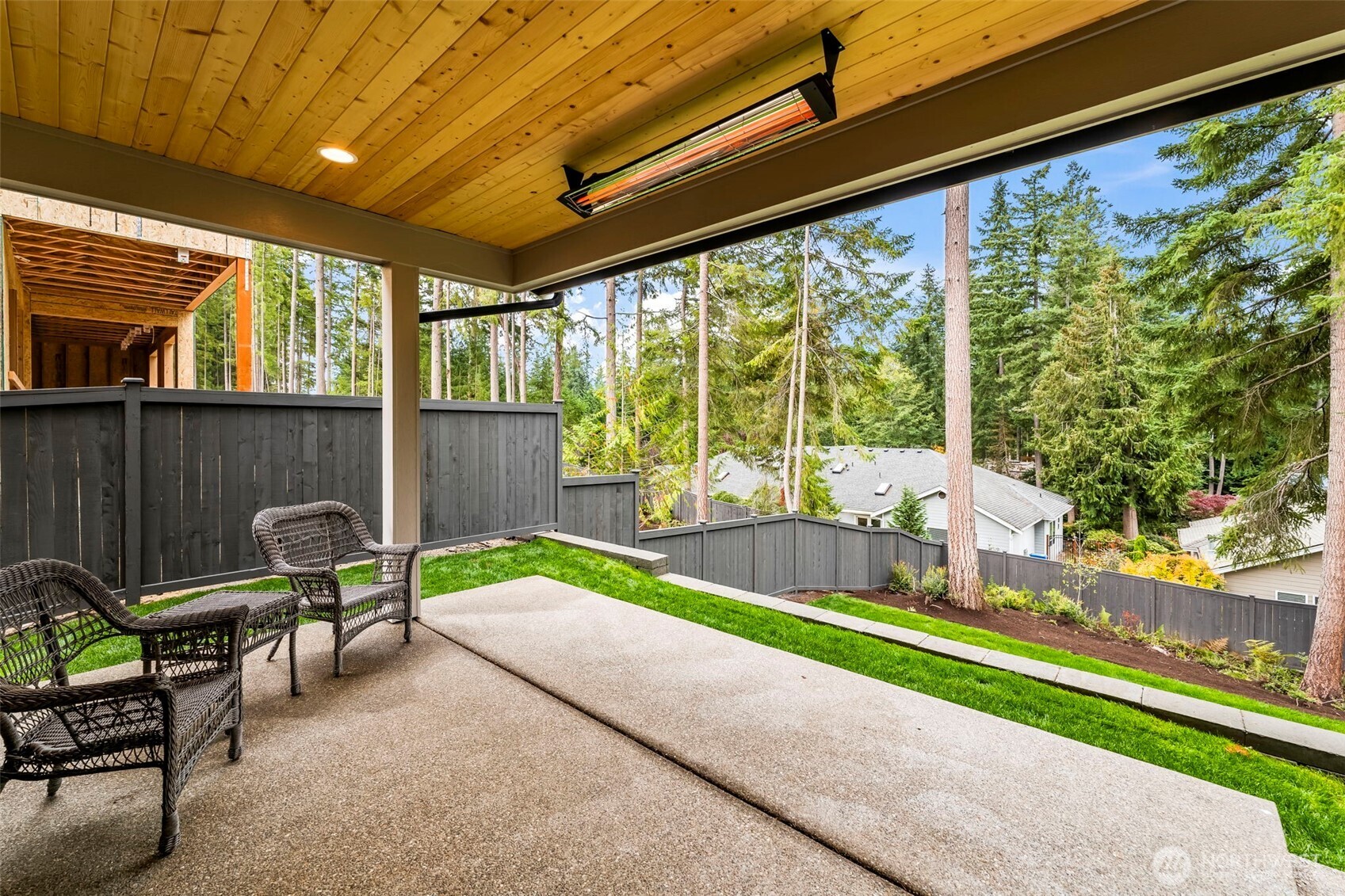 property viewer photo 36