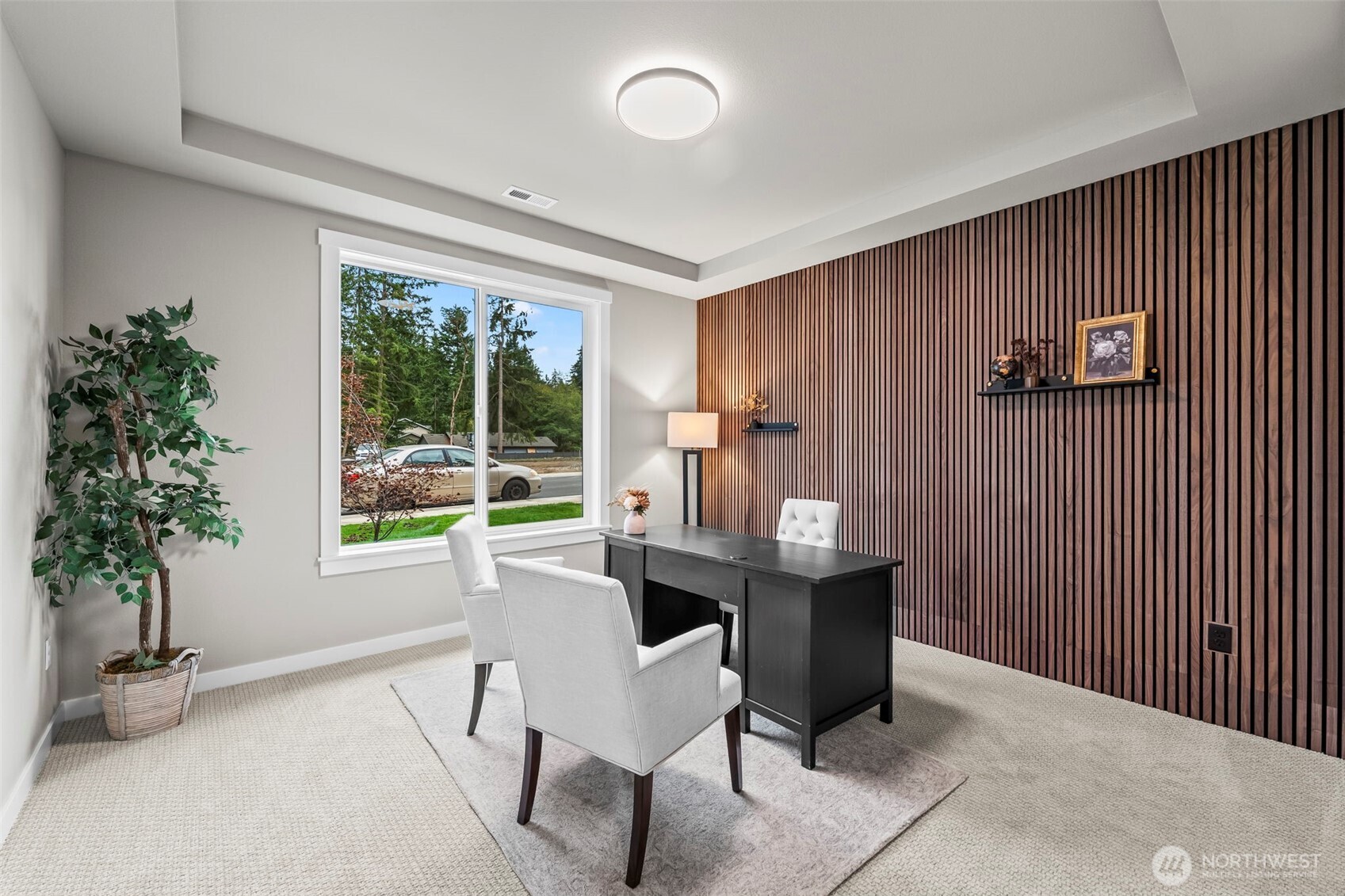 property viewer photo 5