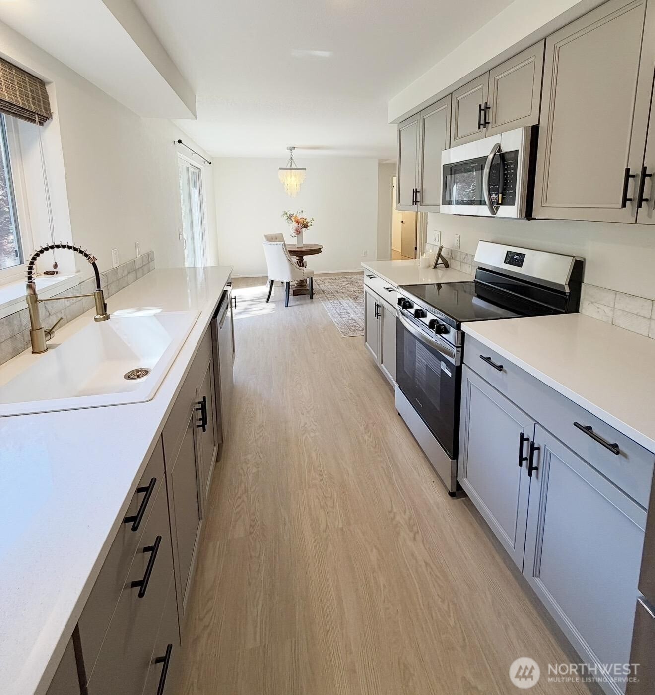 property viewer photo 11