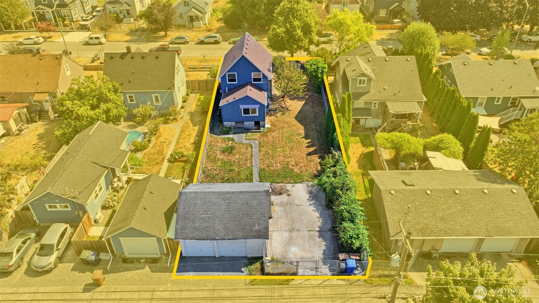 main property photo 33