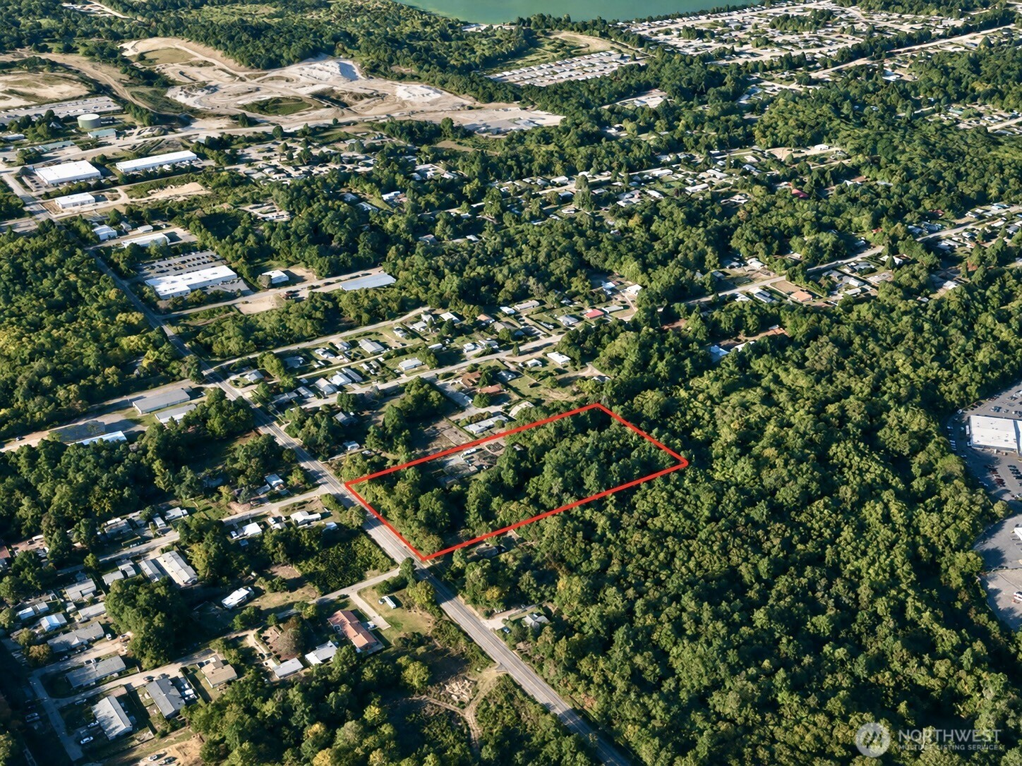 main property photo 13