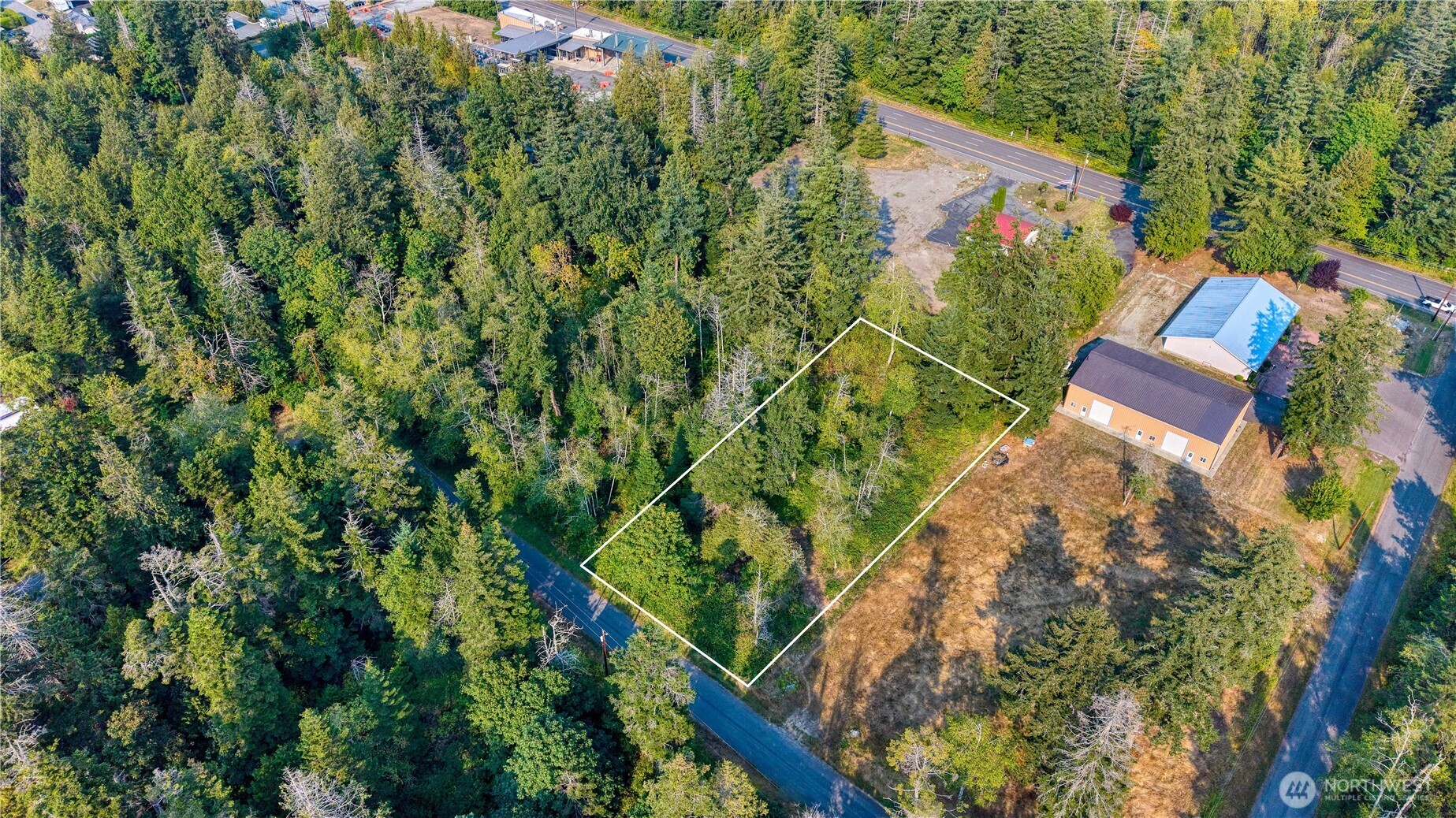 main property photo 0
