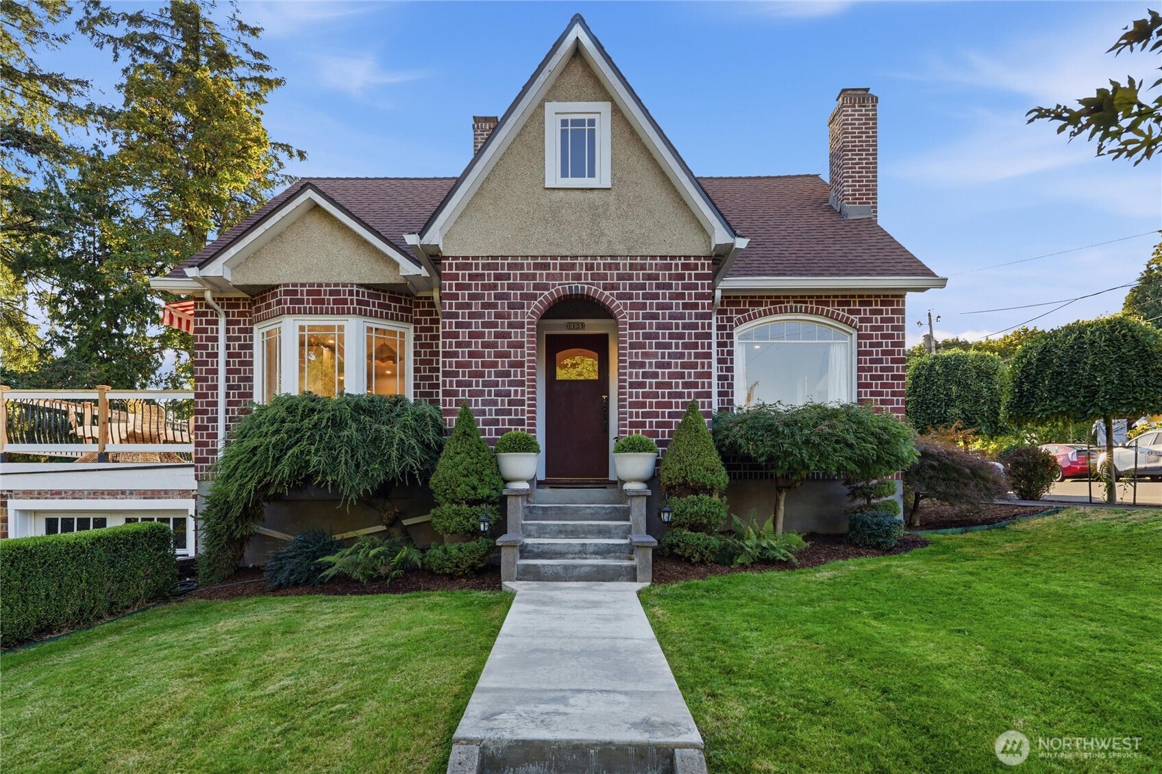 main property photo 0